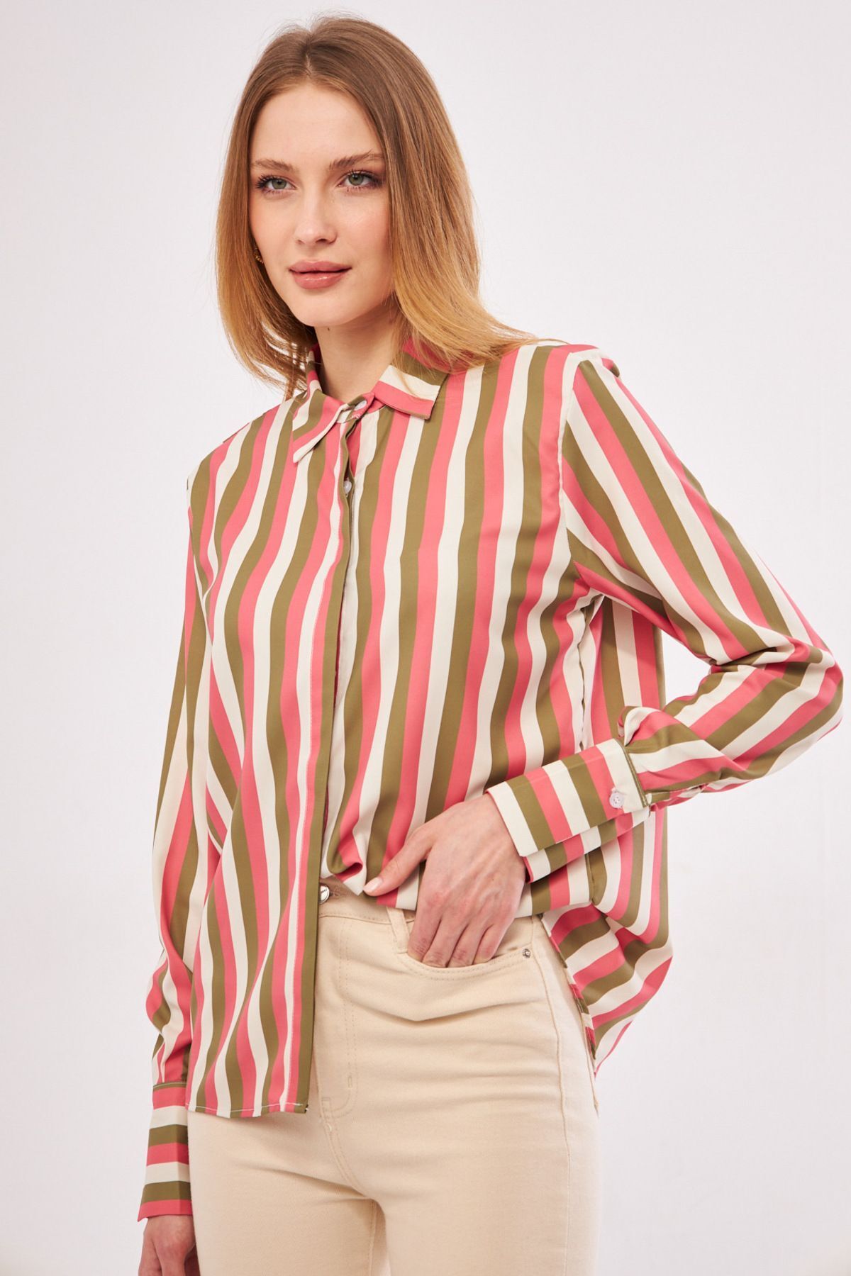 WOMEN Pink Pende Shirt Hidden Egger Wide Cuff with Striped Arm-24Y001025