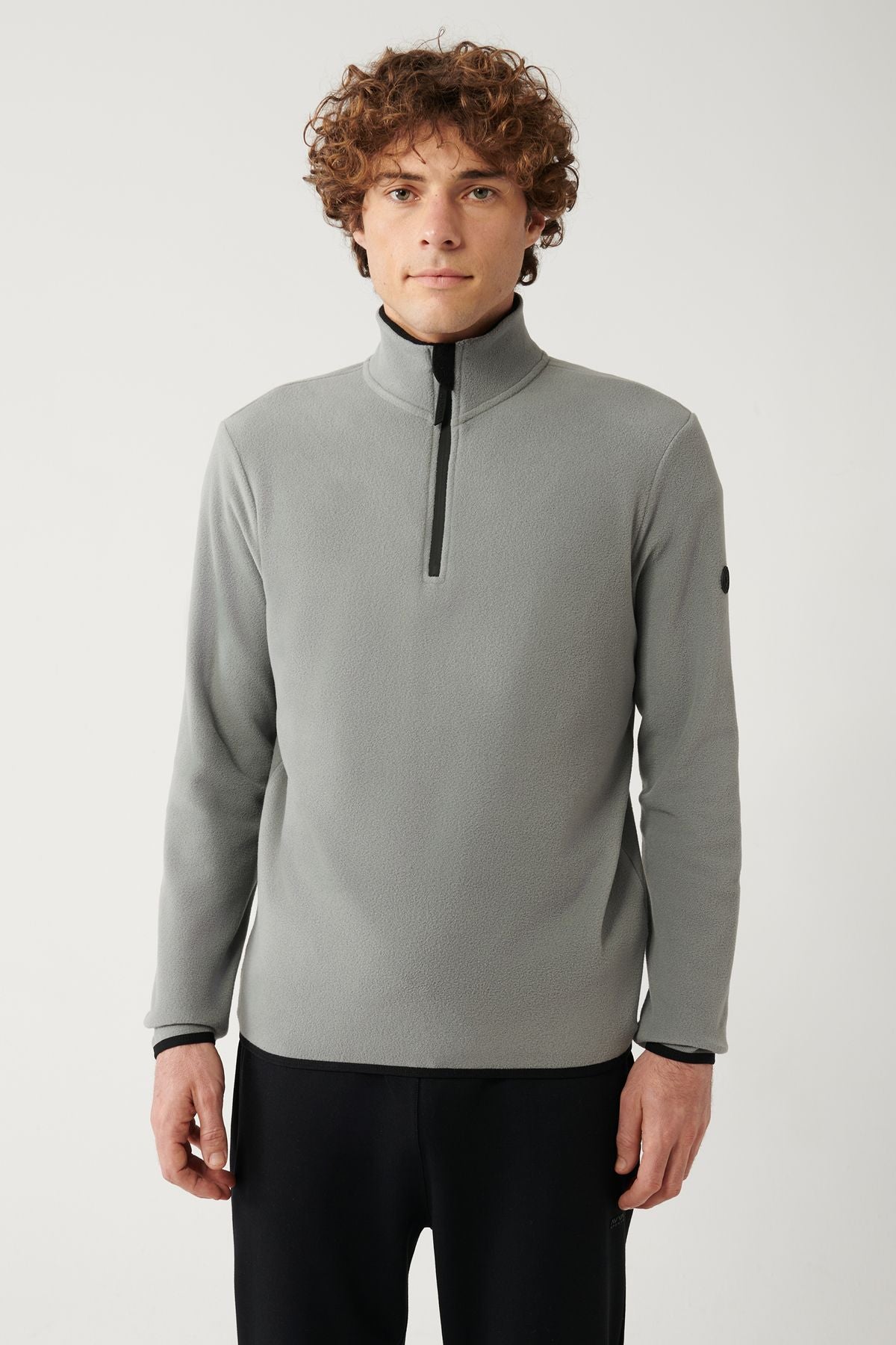 Men's gray cold -resistant half -zipper with perpendicular collar polar sweatshirt E001068