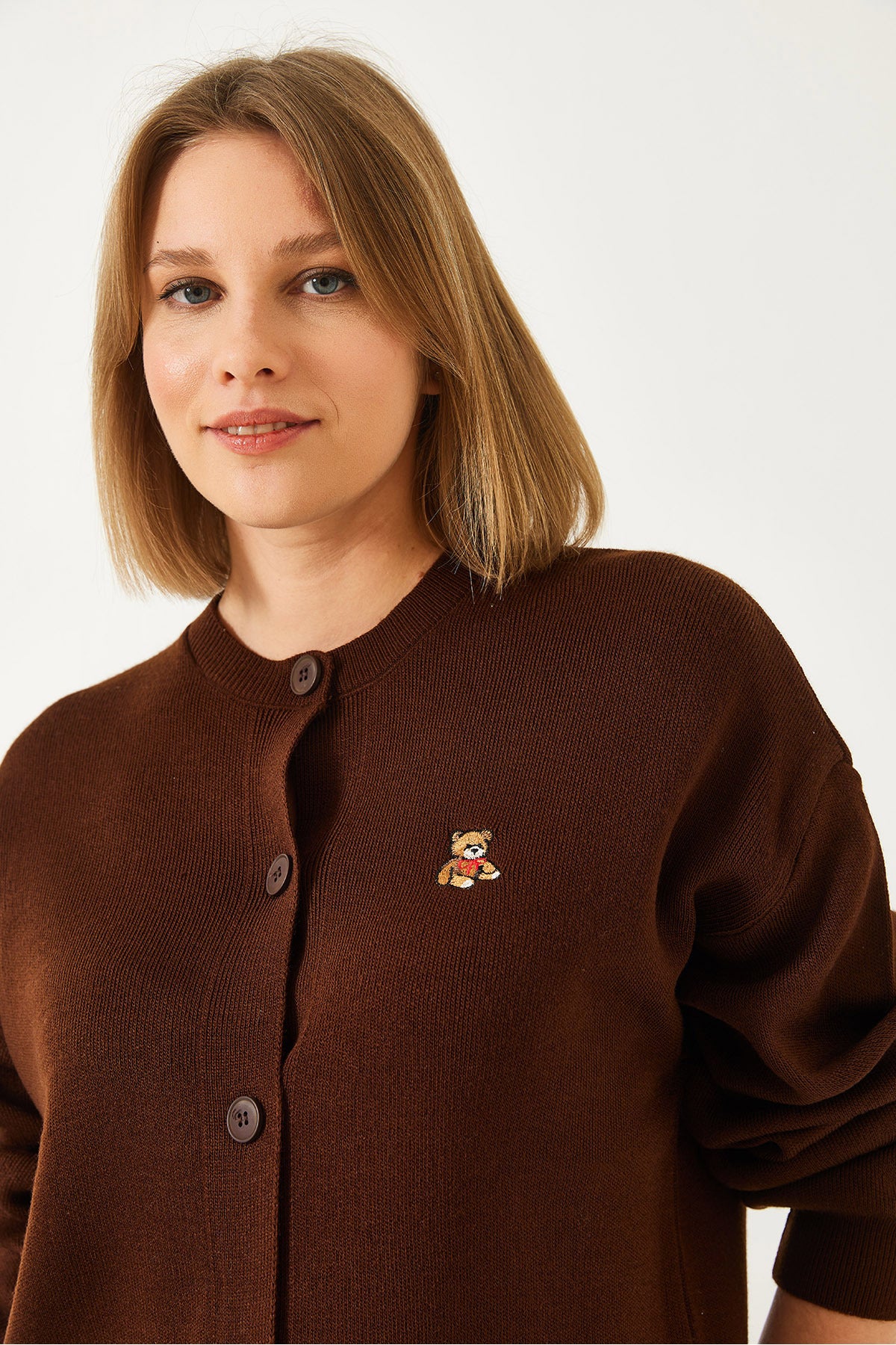 Women's Teddy Embroidered Buttoned Knitwear Cardigan TH241126 60261173