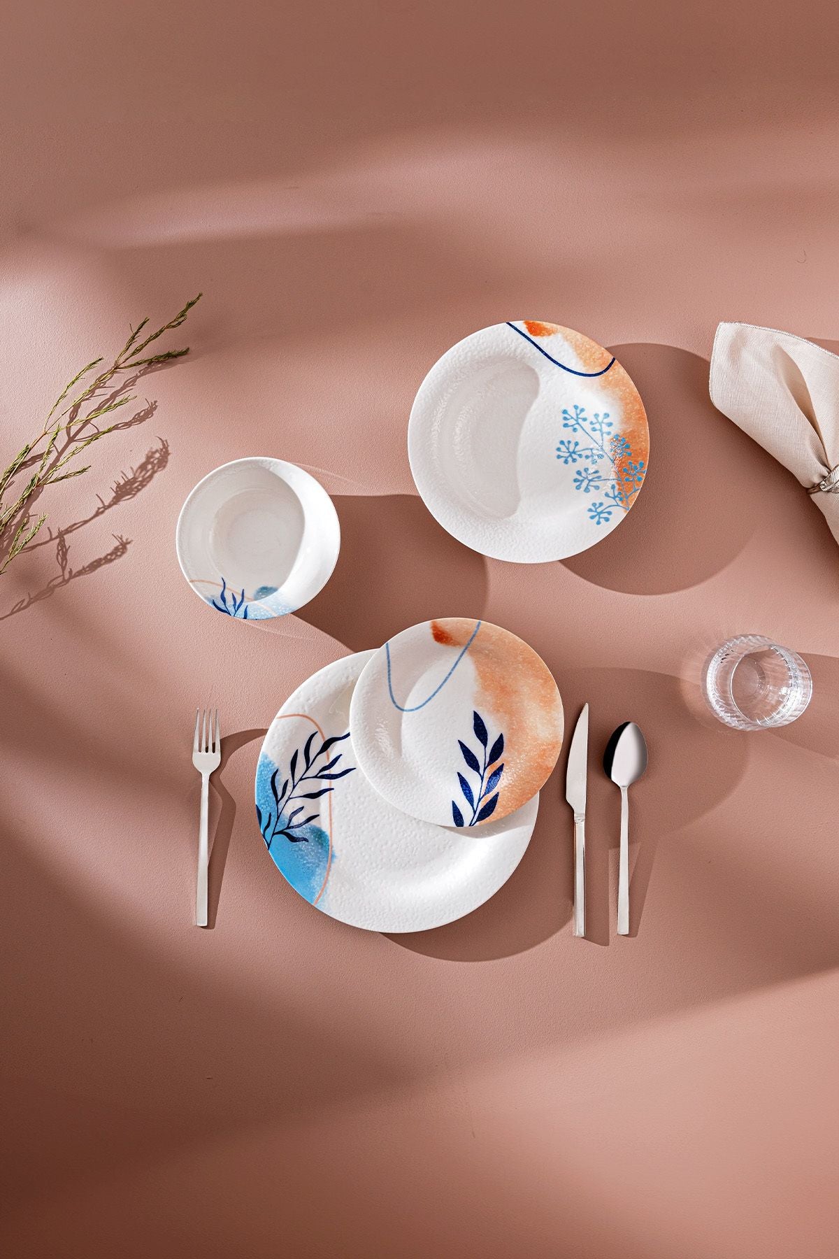 Sunrise 24 pieces round 6 people dinner set