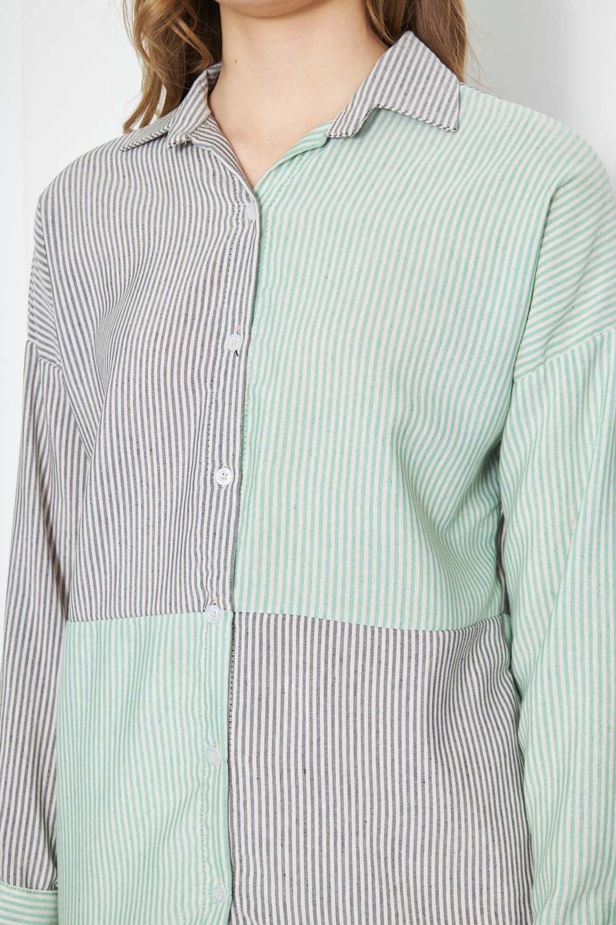 Women's Green Striped Two Color Long Sleeve Shabby Shirt ARM-21K001193