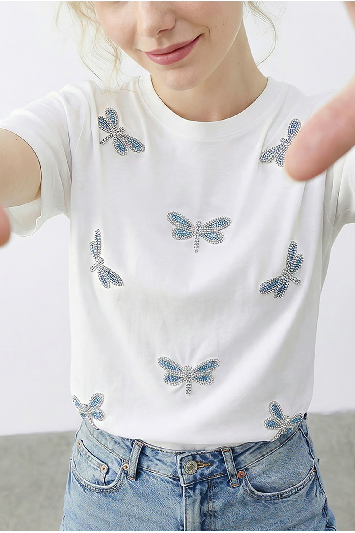 Women's Beaded Stone Embroidered Dragonfly Patterned Comfortable T-Shirt 2212 60283971