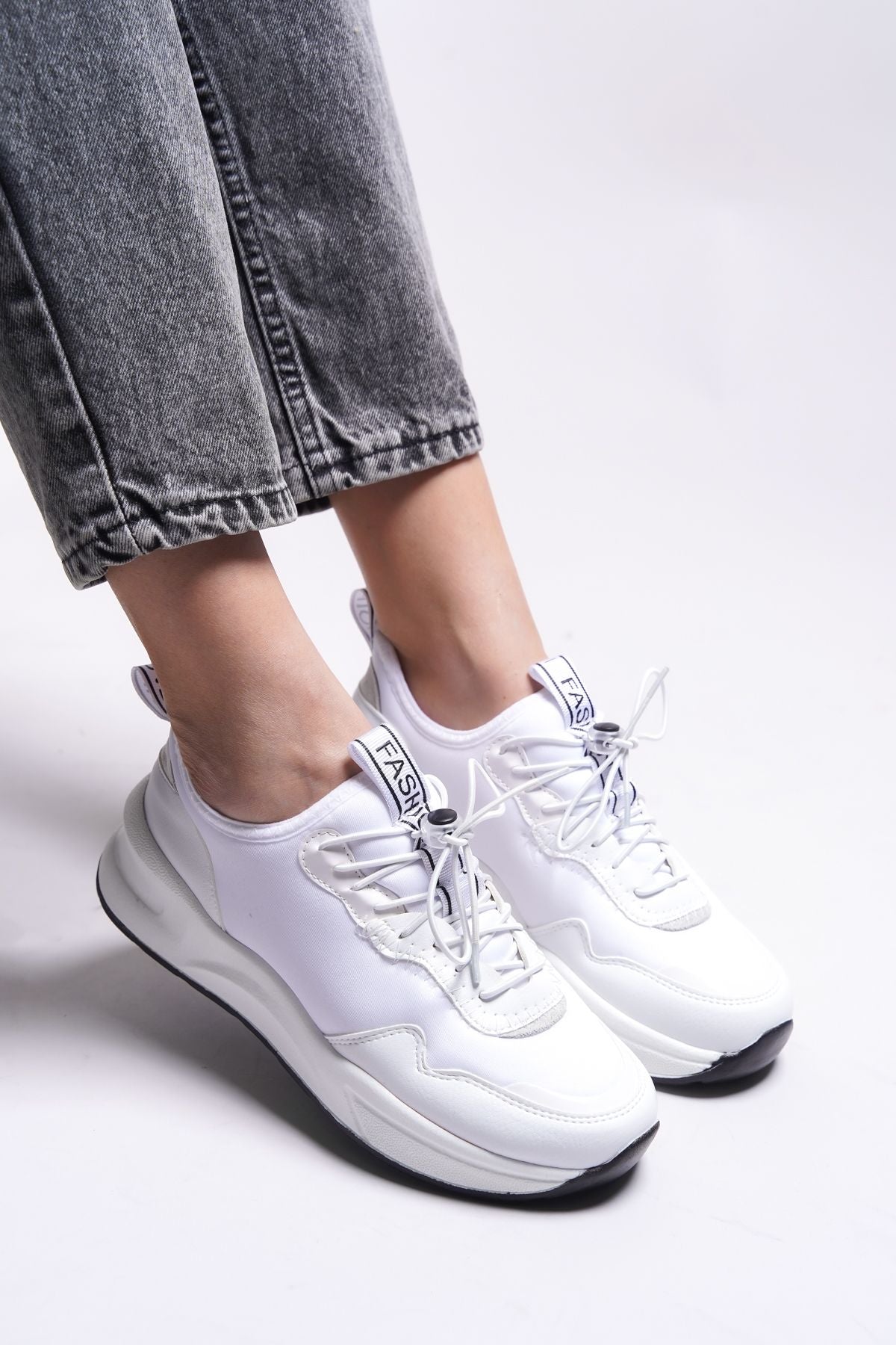 Ossehil Woman Sneaker 00122350 White