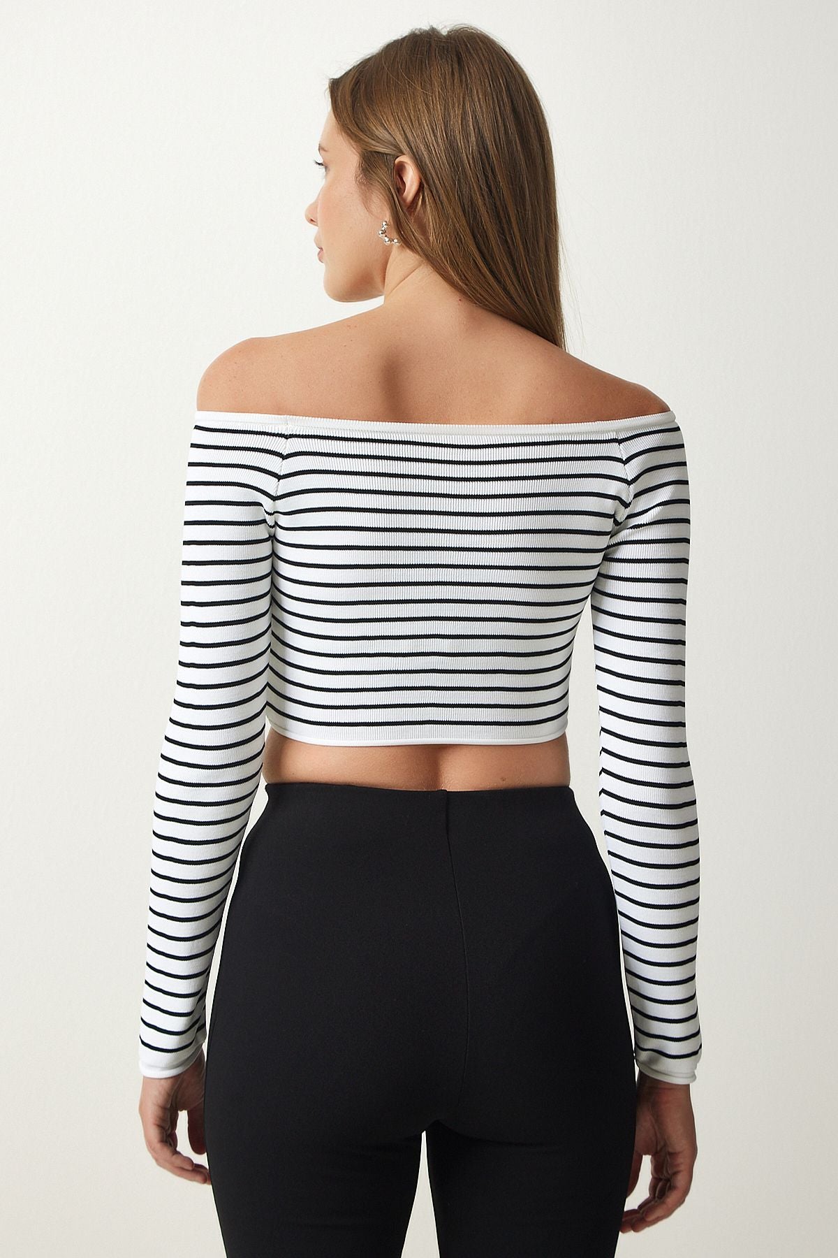 Woman White Square Collar Striped Crop blouse PF00019