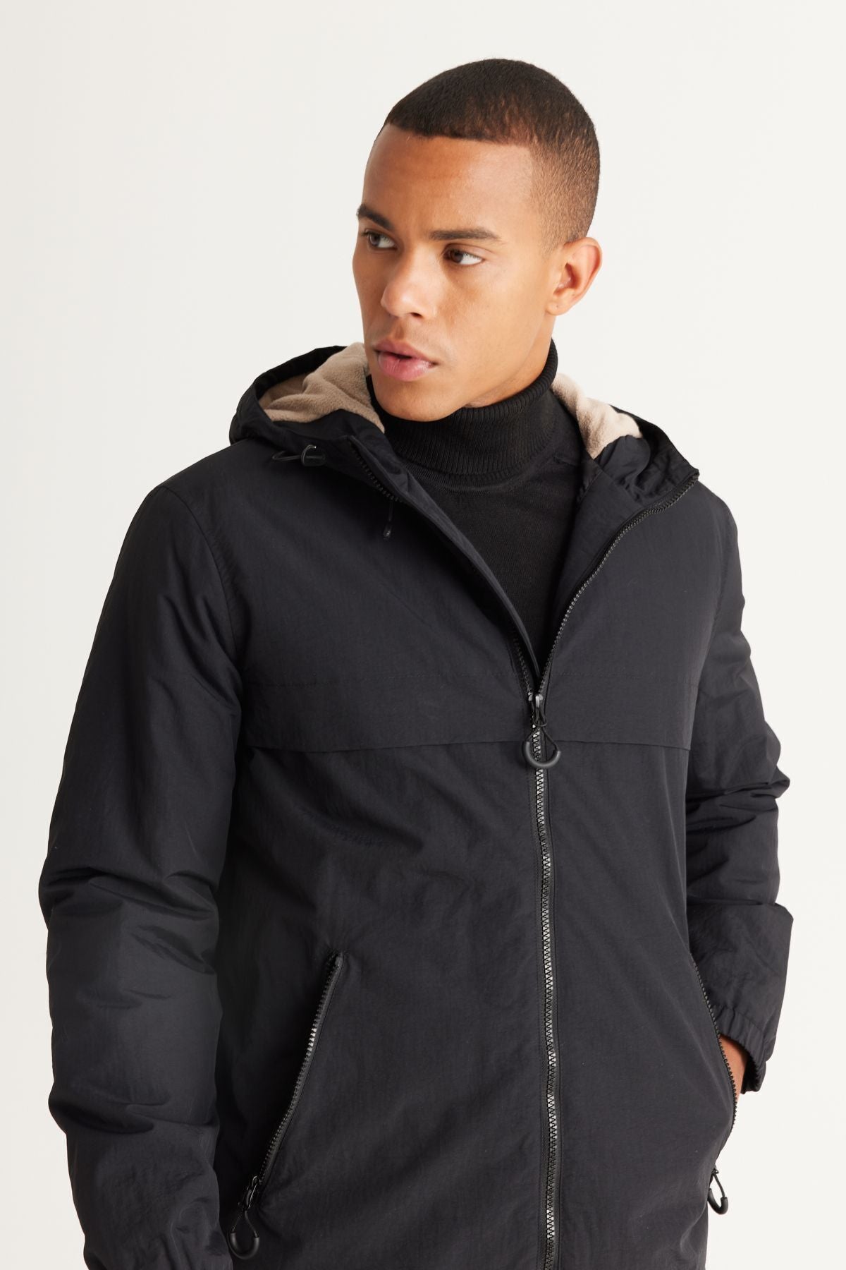 Men's Black Standard Fit Normal Normal Cut Hooded Side Pocket Coat