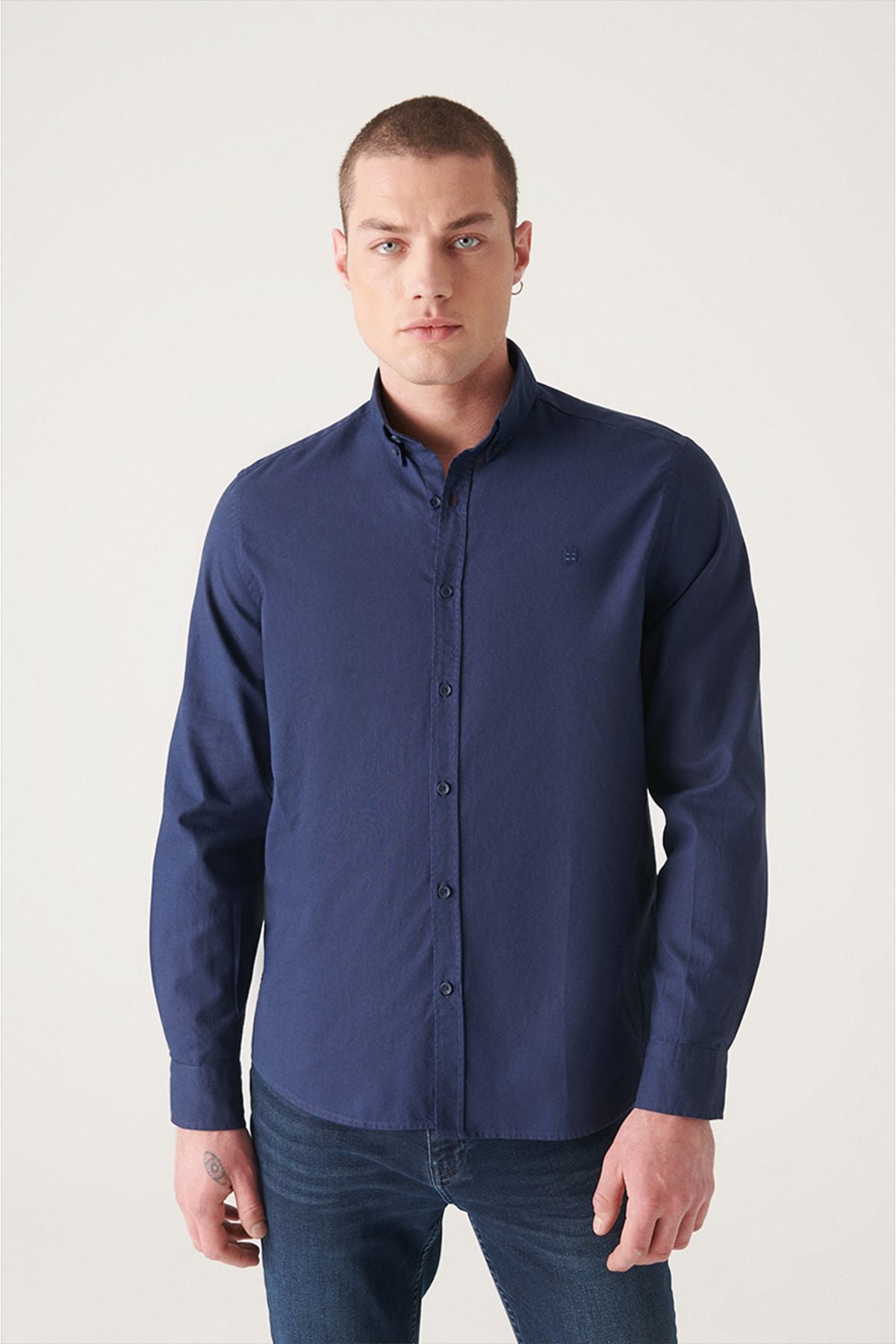 Men's Navy Blue Oxford 100 %Cotton buttoned collar shirt B002003