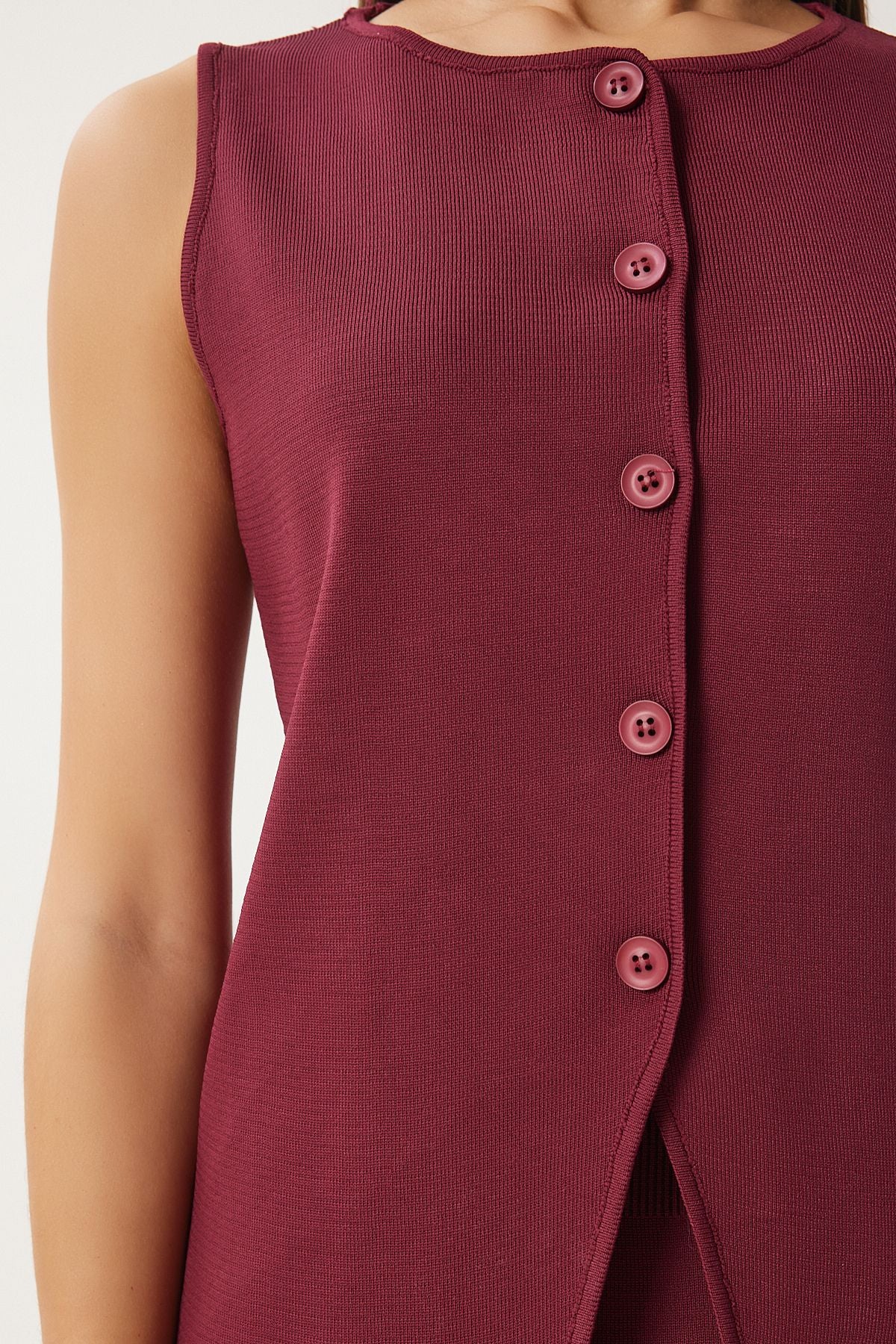 Female burgundy knitwear vest skirt set FN03396