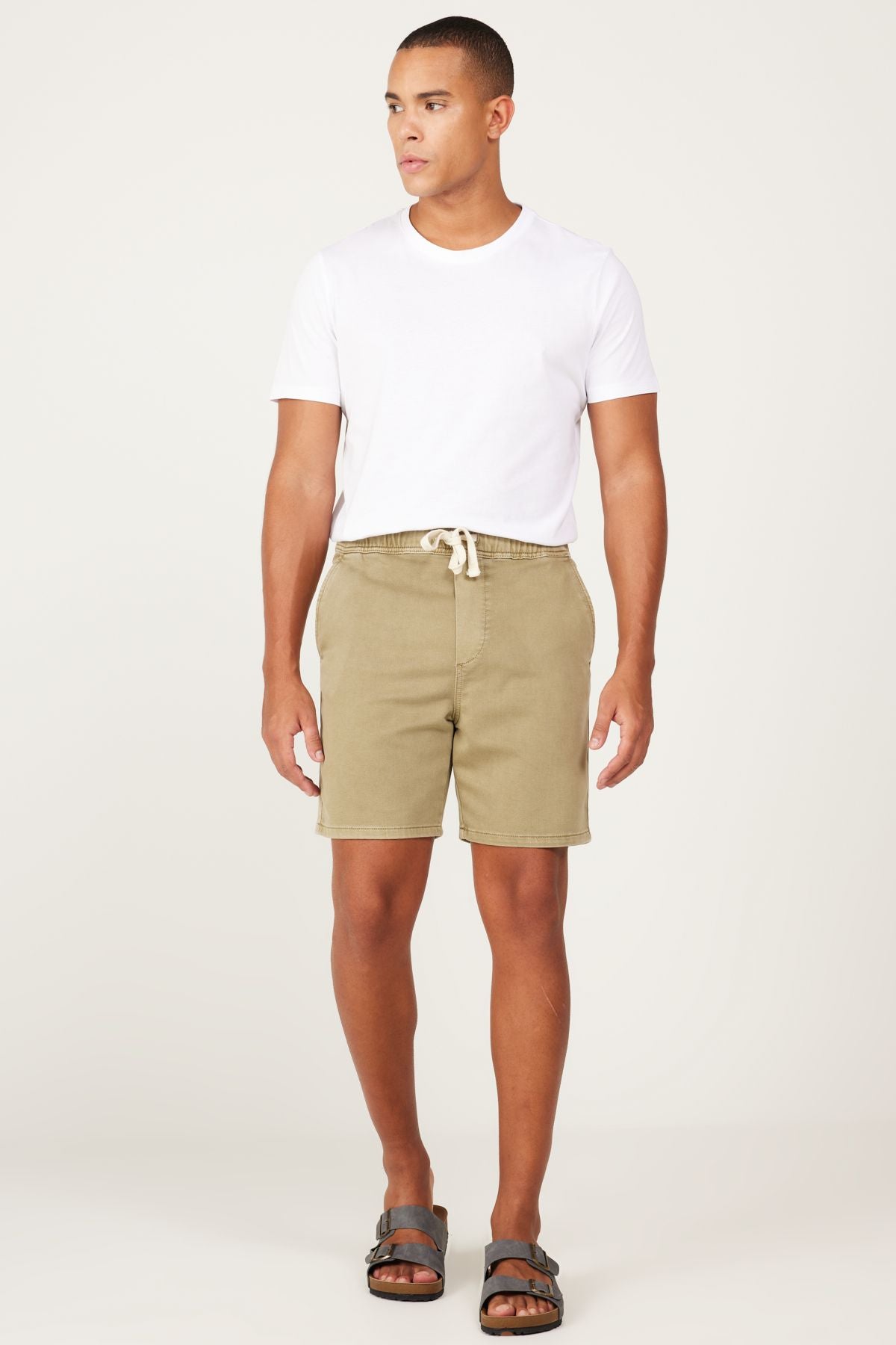 Men's Khaki Slim Fit Narrow Cut Side Pocket Cotton Flexible Shorts