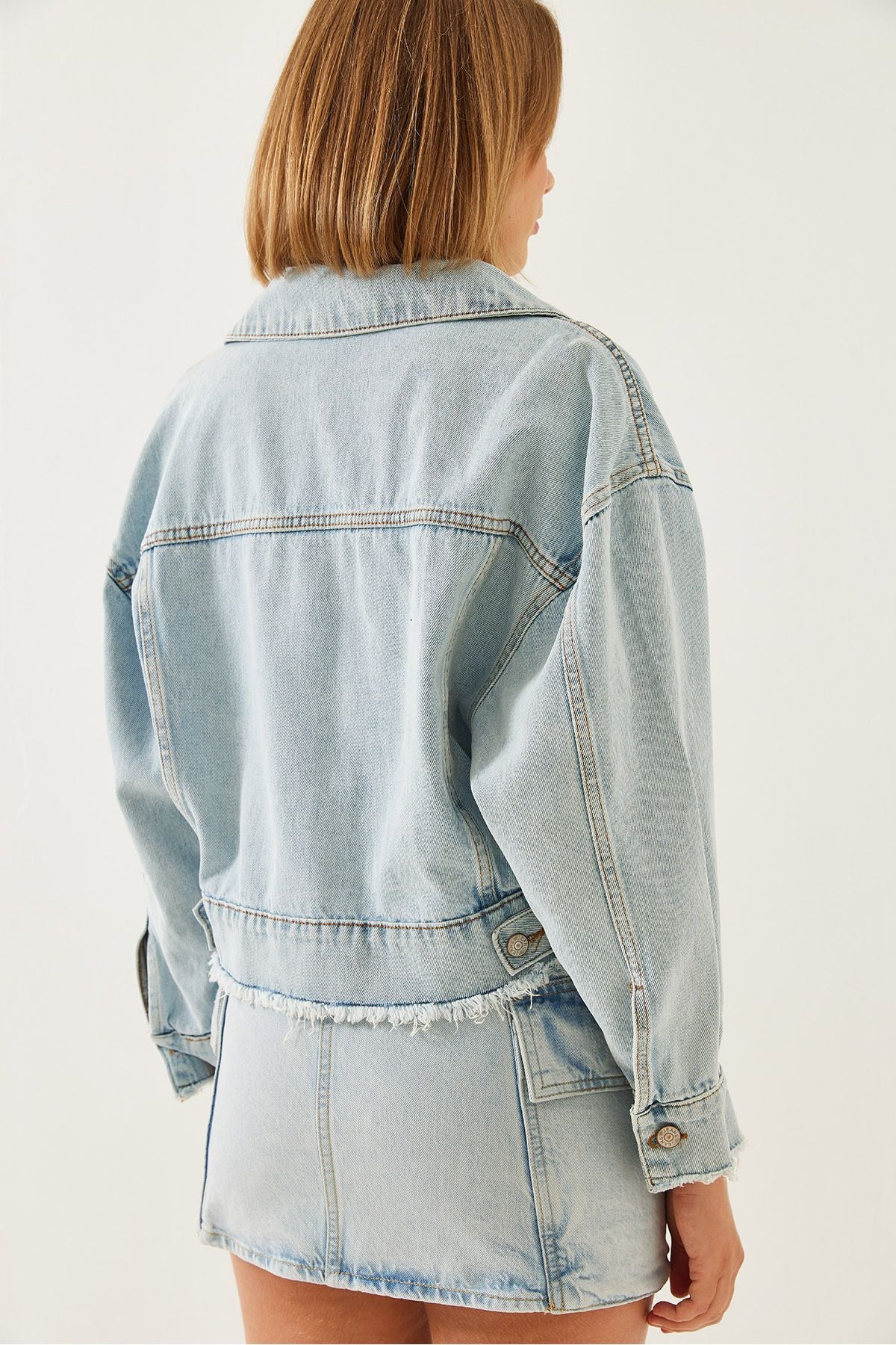 Women's End Tassel Detail Crop denim jacket 2209 60351170