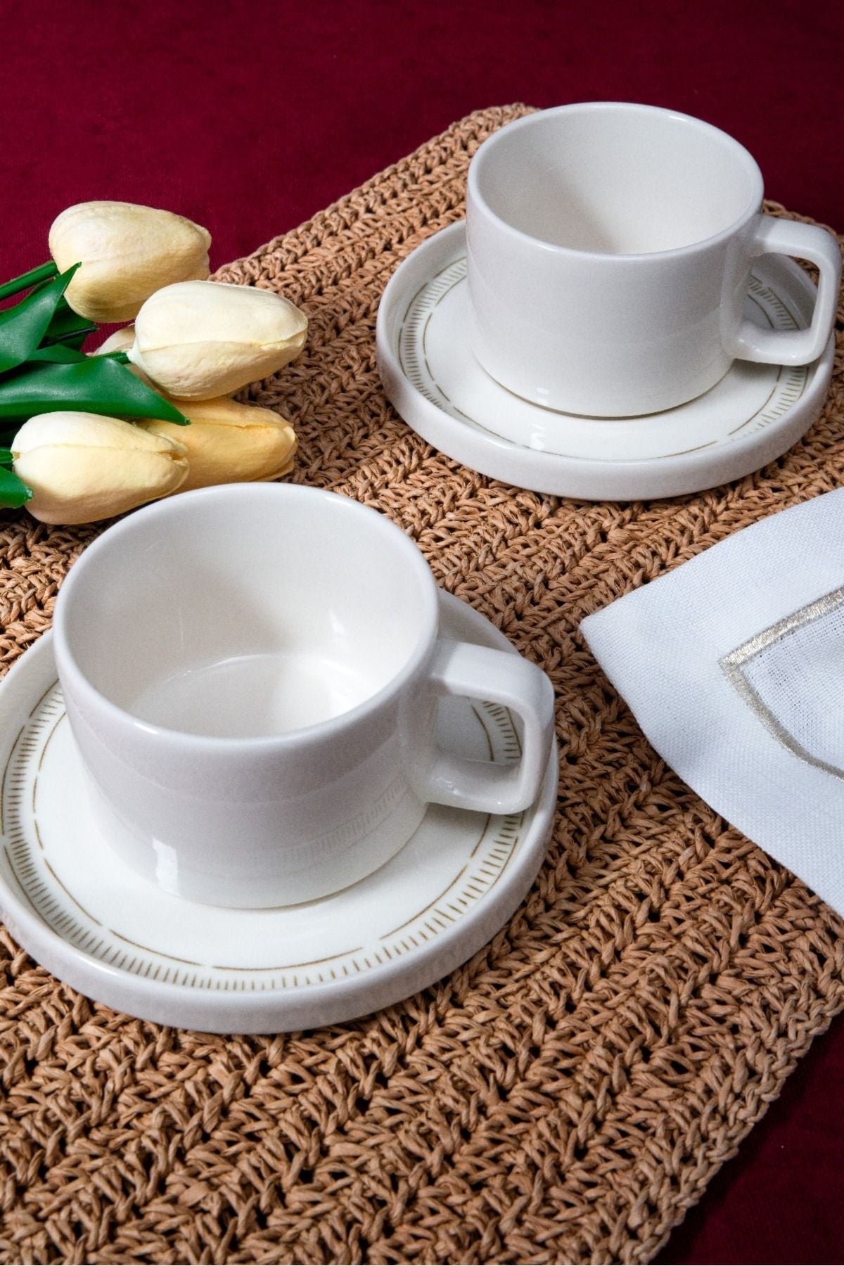 Mimoza 4 Piece 2 Person Porcelain Tea Cup Set