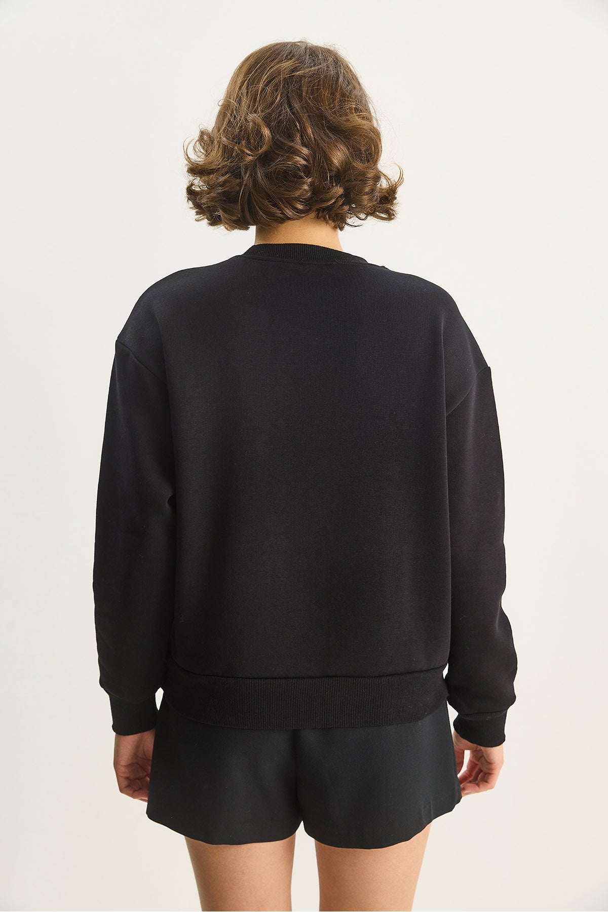 Women's Crew Neck Floral Accessory Three Thread Ribbed Sweatshirt 60601043