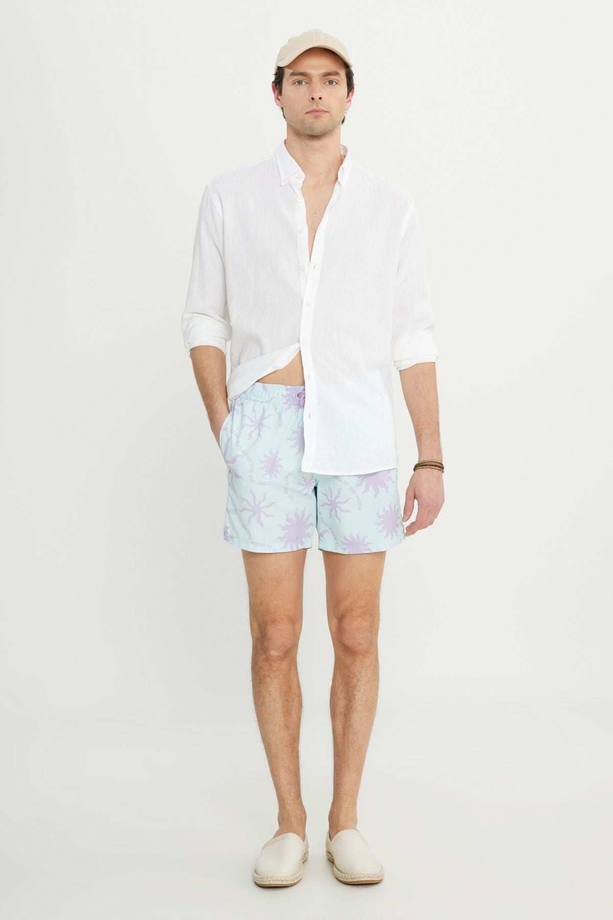 Normal cutting pocket quickly dry patterned swimsuit sea shorts purple