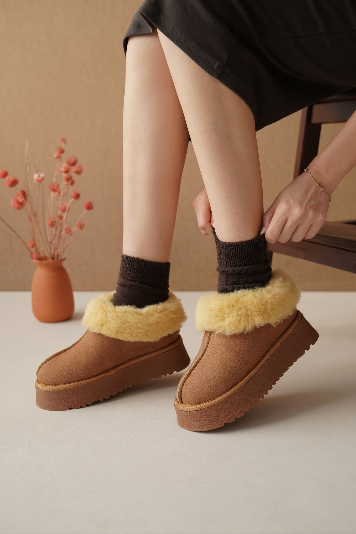 Lolath Female High Based Fur Casual Bot 0012203 Taba