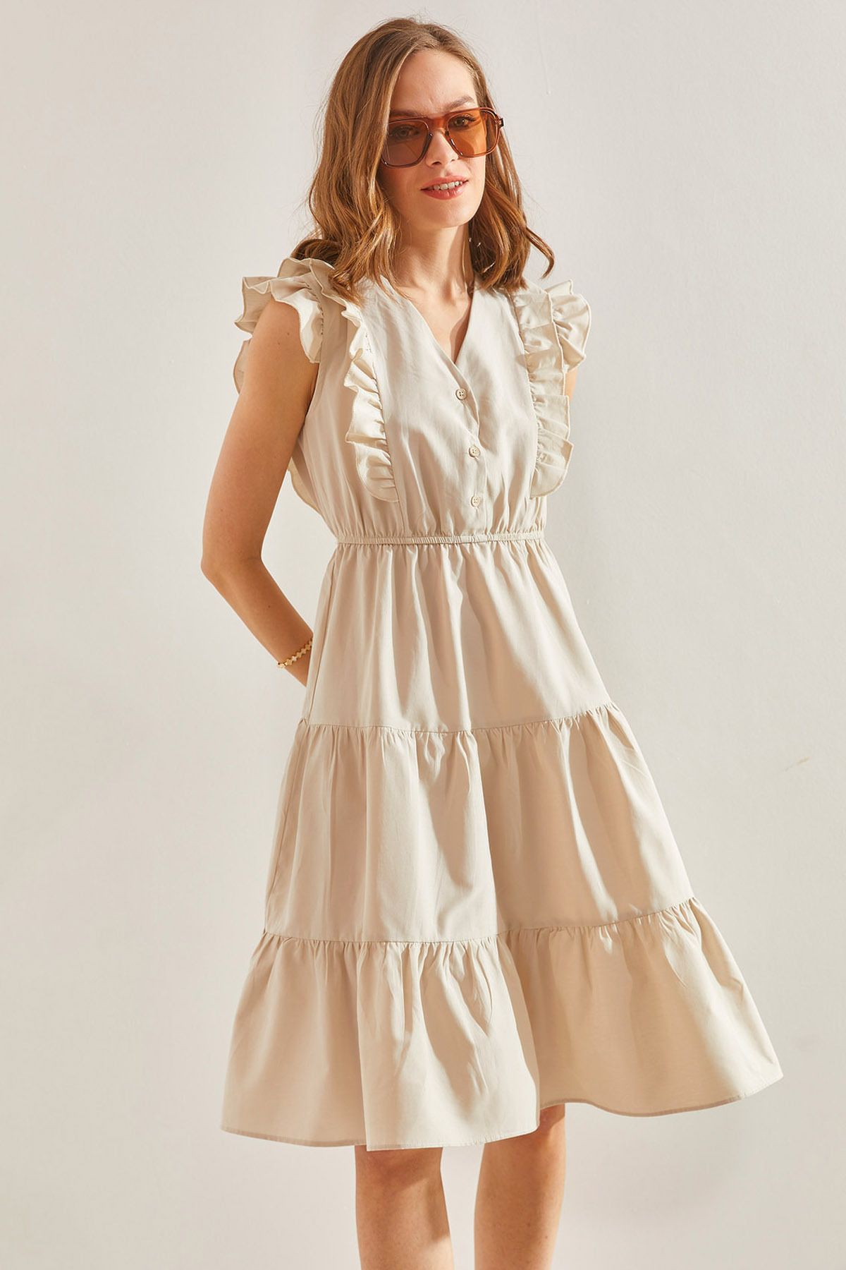 Woman frilled waist waist buttoned buttoned dress