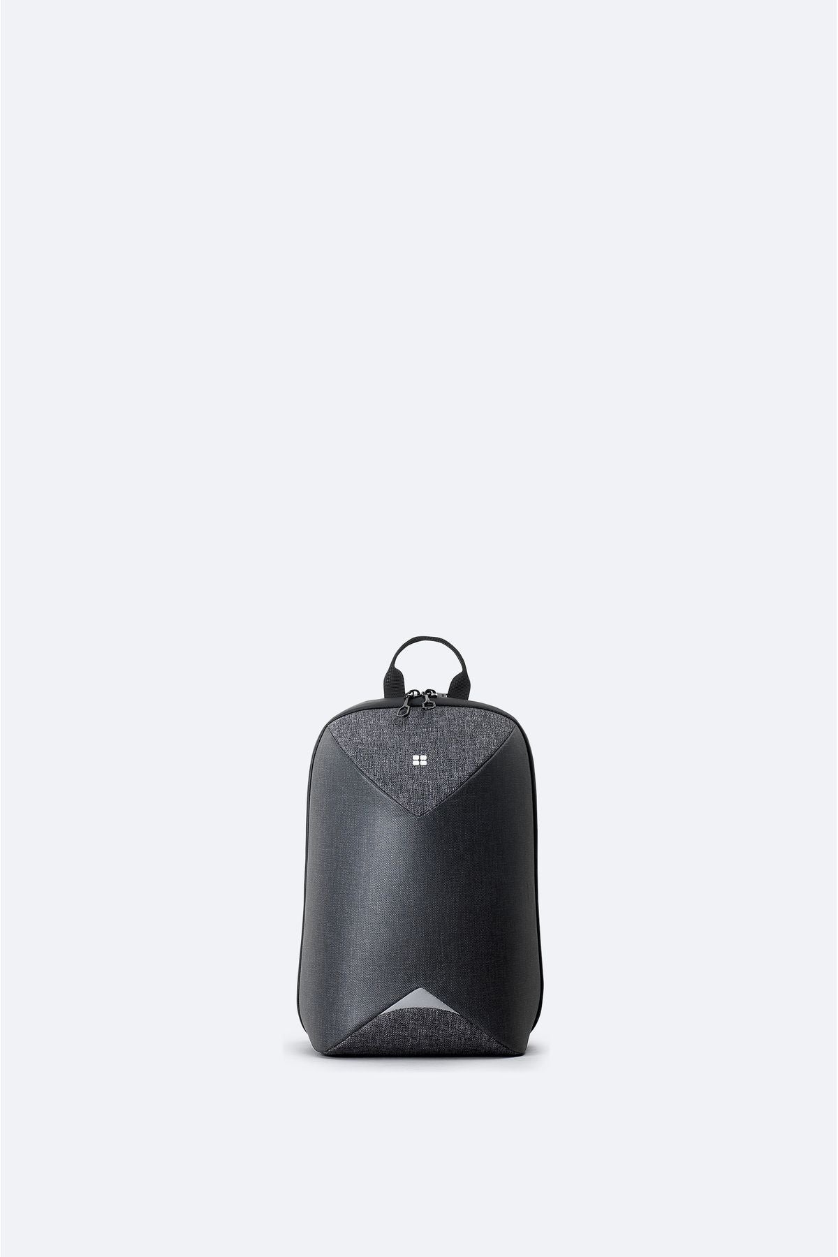 Men's anthracite shelled shoulder and backpack A42y9130
