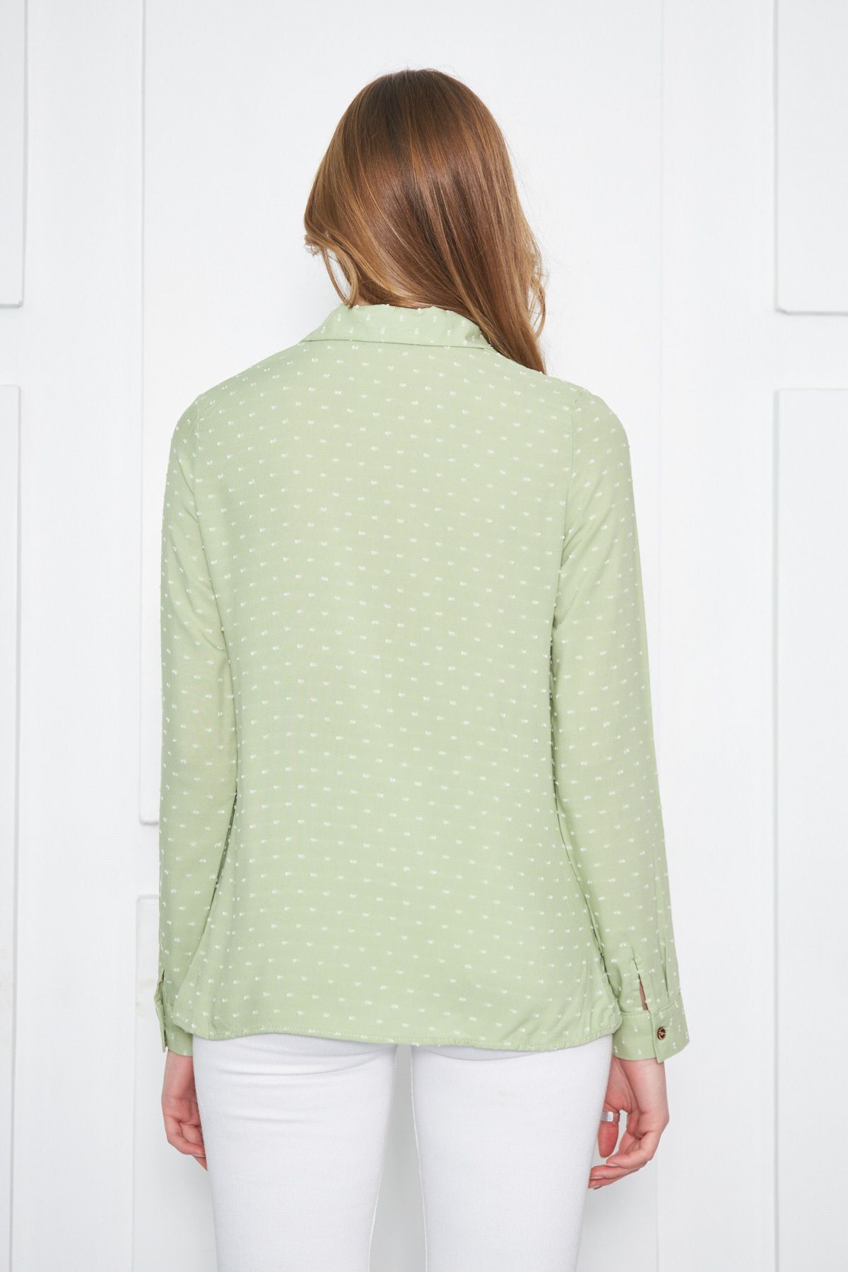 Woman Long Arm Shirt with Light Green Patterned ARM-24K001023