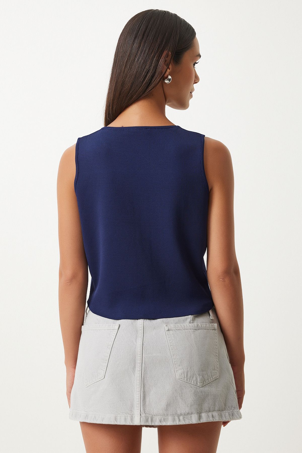 Woman navy blue stylish button crop knitwear vest FN03209
