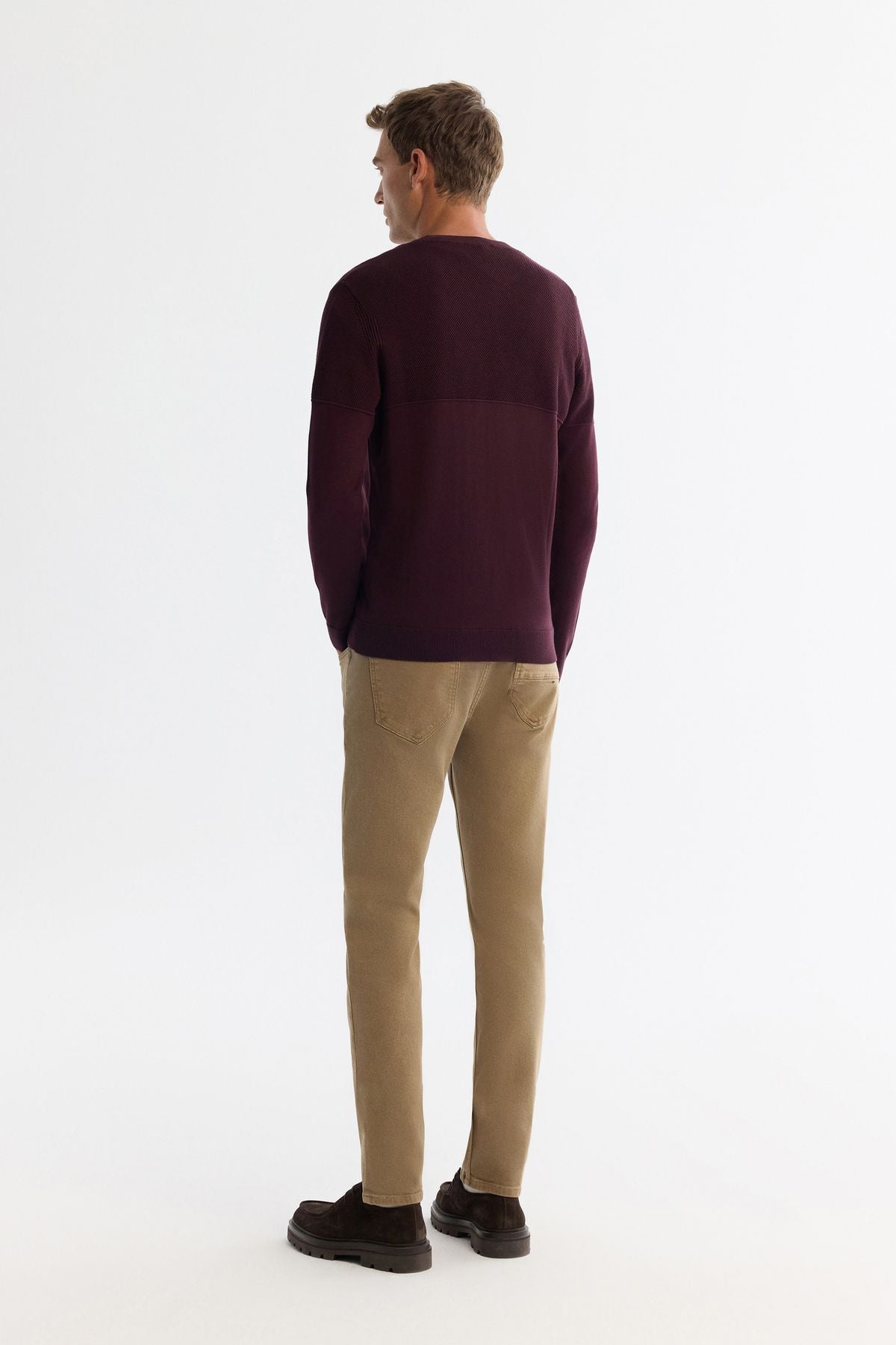 Men's burgundy bike collar dual collar detailed textured cotton knitwear sweater A42y5190