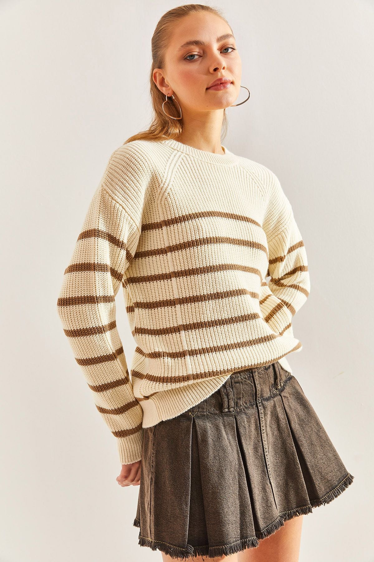Female striped Thessaloniki braided knitwear sweater