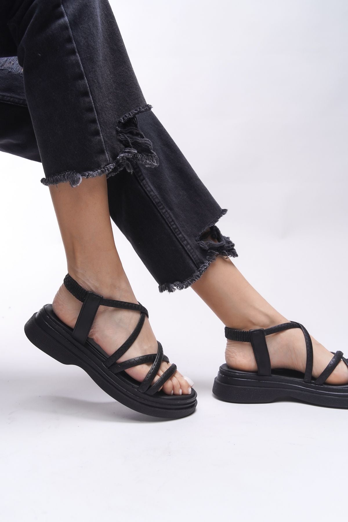 Xyrlaema Women's Sandals 0012206 Black Skin
