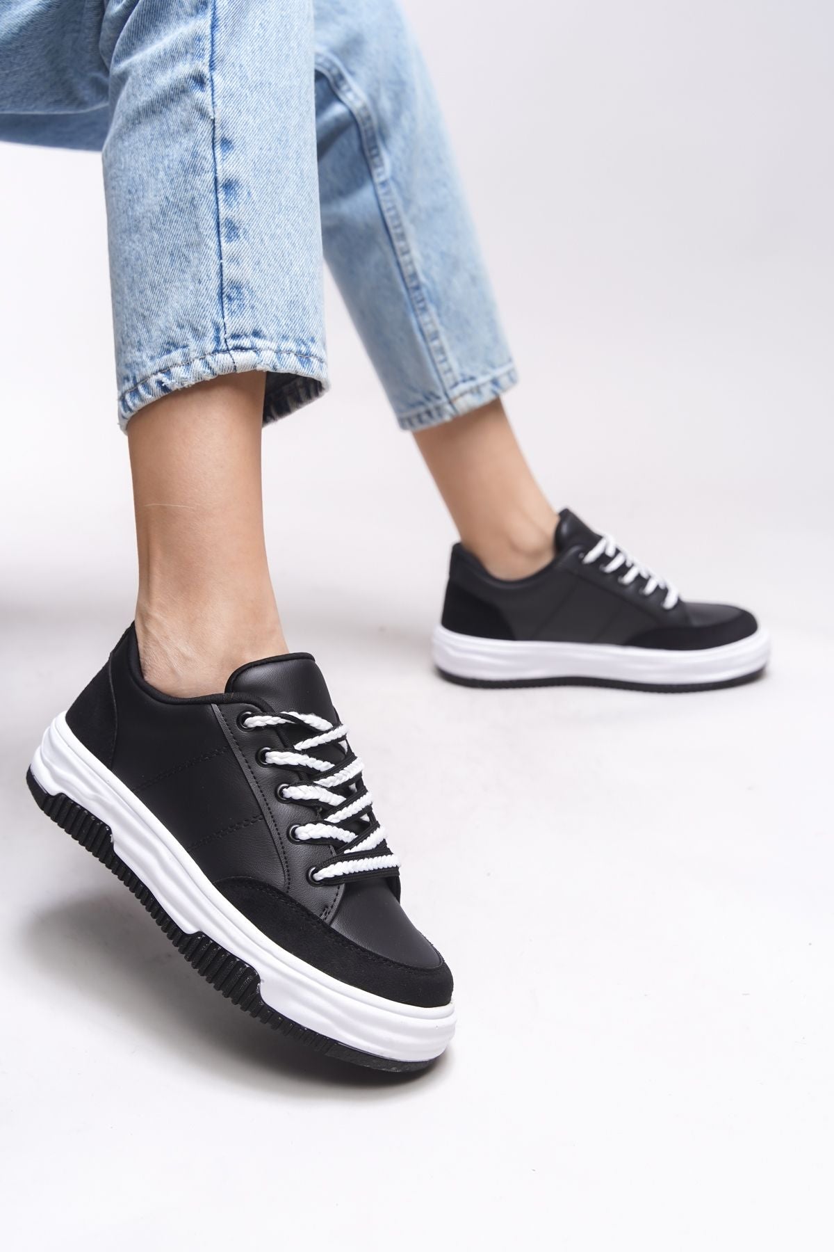 ROSESYNORA WOMEN SNAaker 0012282 Black White