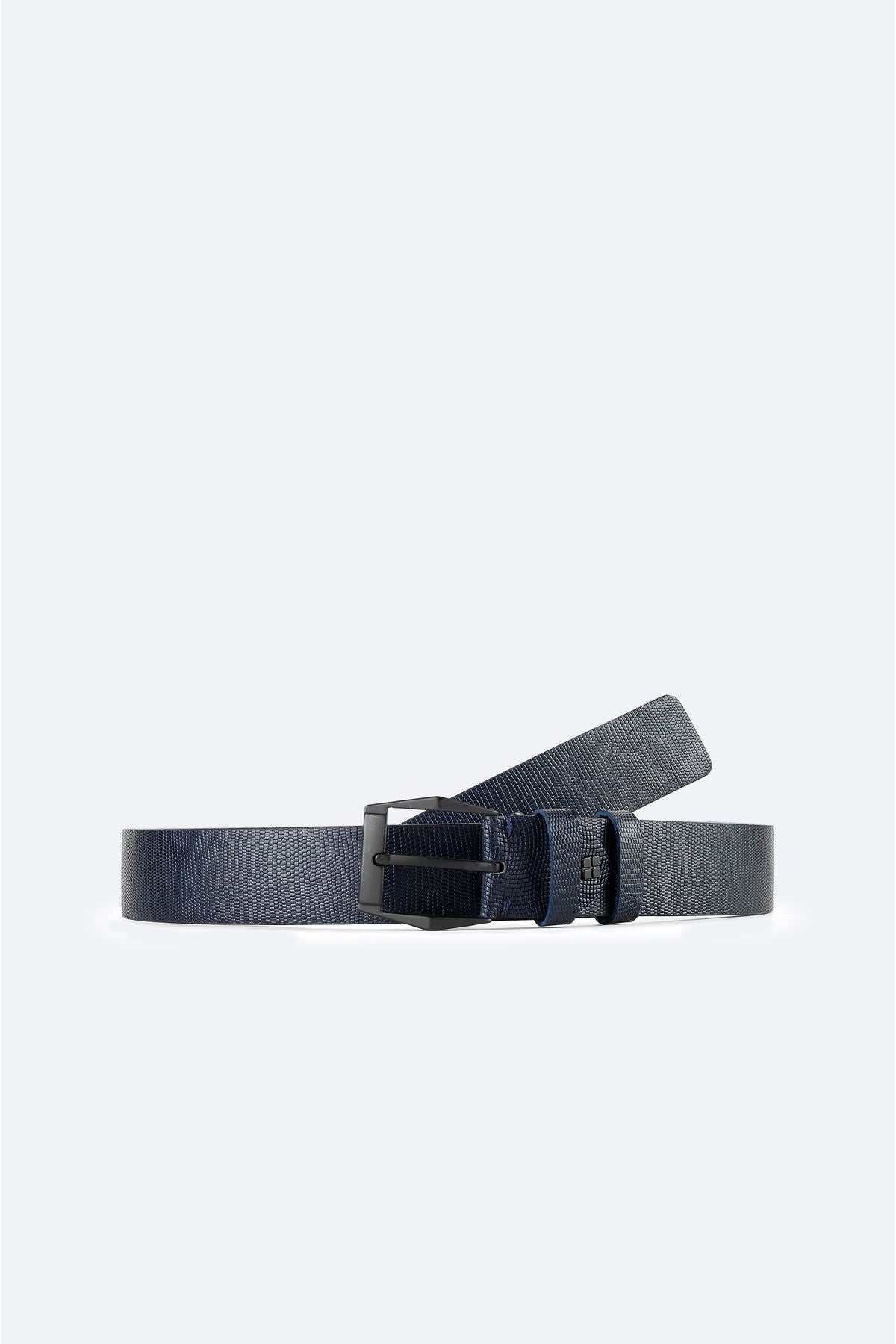 Men's navy blue textured leather belt A42y9309