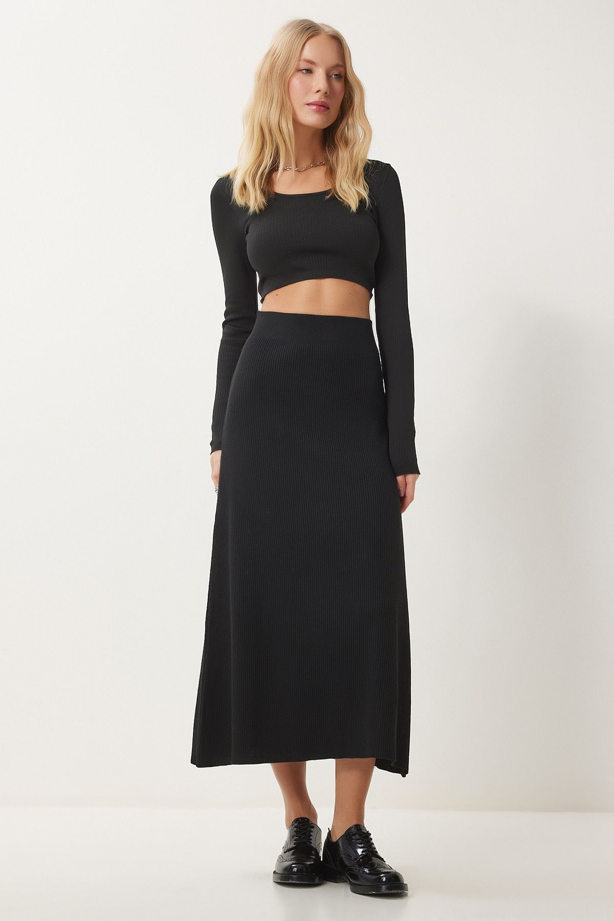 Female Black Wick Triko Skirt PN00082