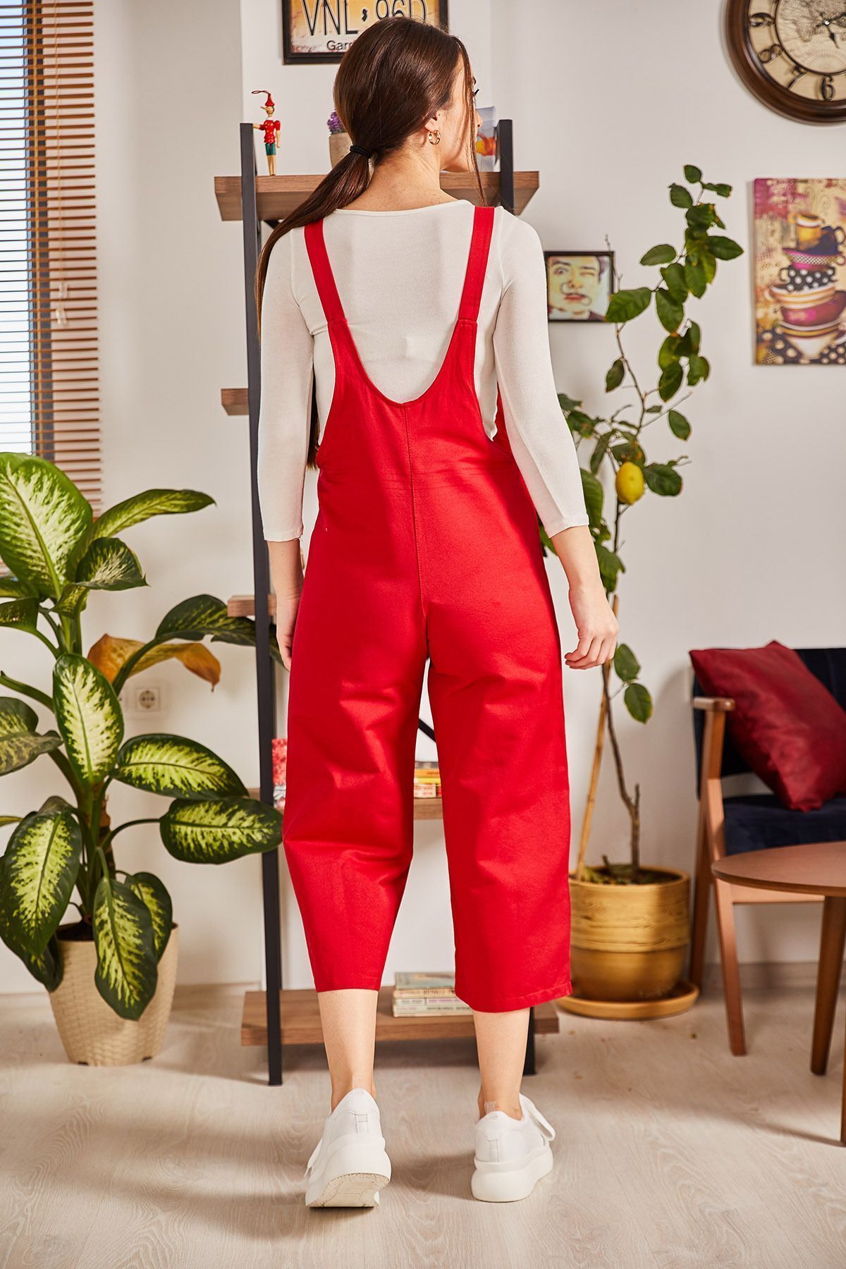 Woman Light Red Gardener Tulum ARM-20K001117