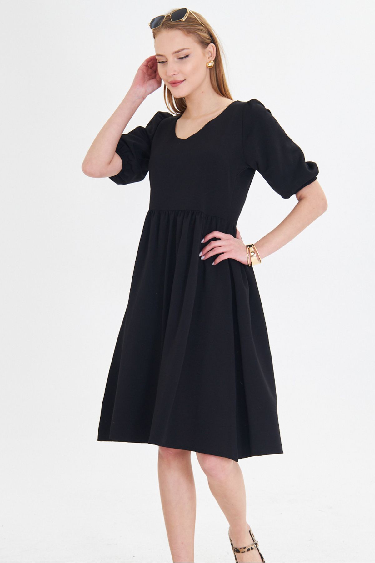 Female Black U-Neck Arms with rubber waist shirred midi size dress ARM-25Y001003