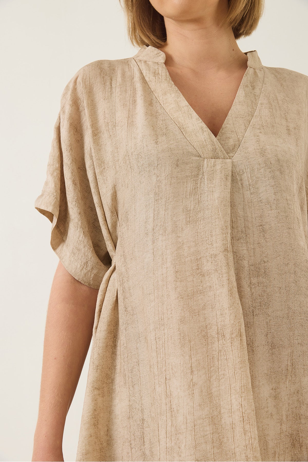 Women's V-Neck Tie Detailed Pocket Bat-Cut Casual Dress 60283210