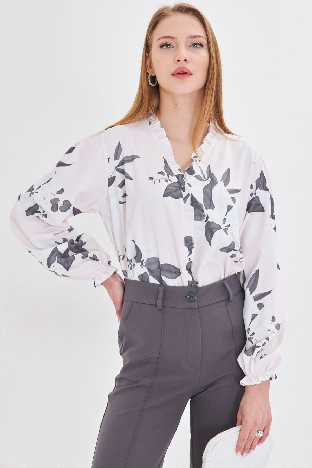 Female Gray Side and Ruffle Arms with Rubbins Long Sleeve Blouse ARM-25Y001015