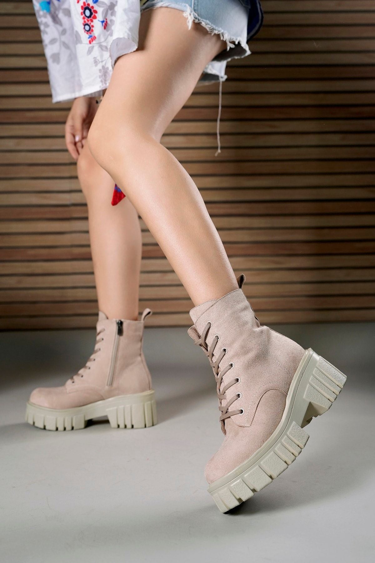 Female Zipper Postal Boots 0012805