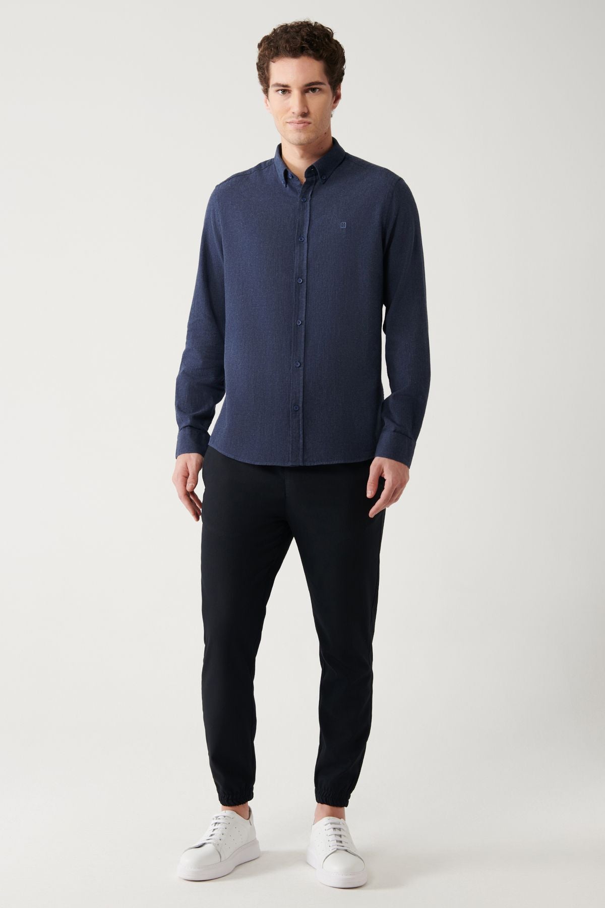 Men's Navy Blue button collar 100 %cotton shirt B002033