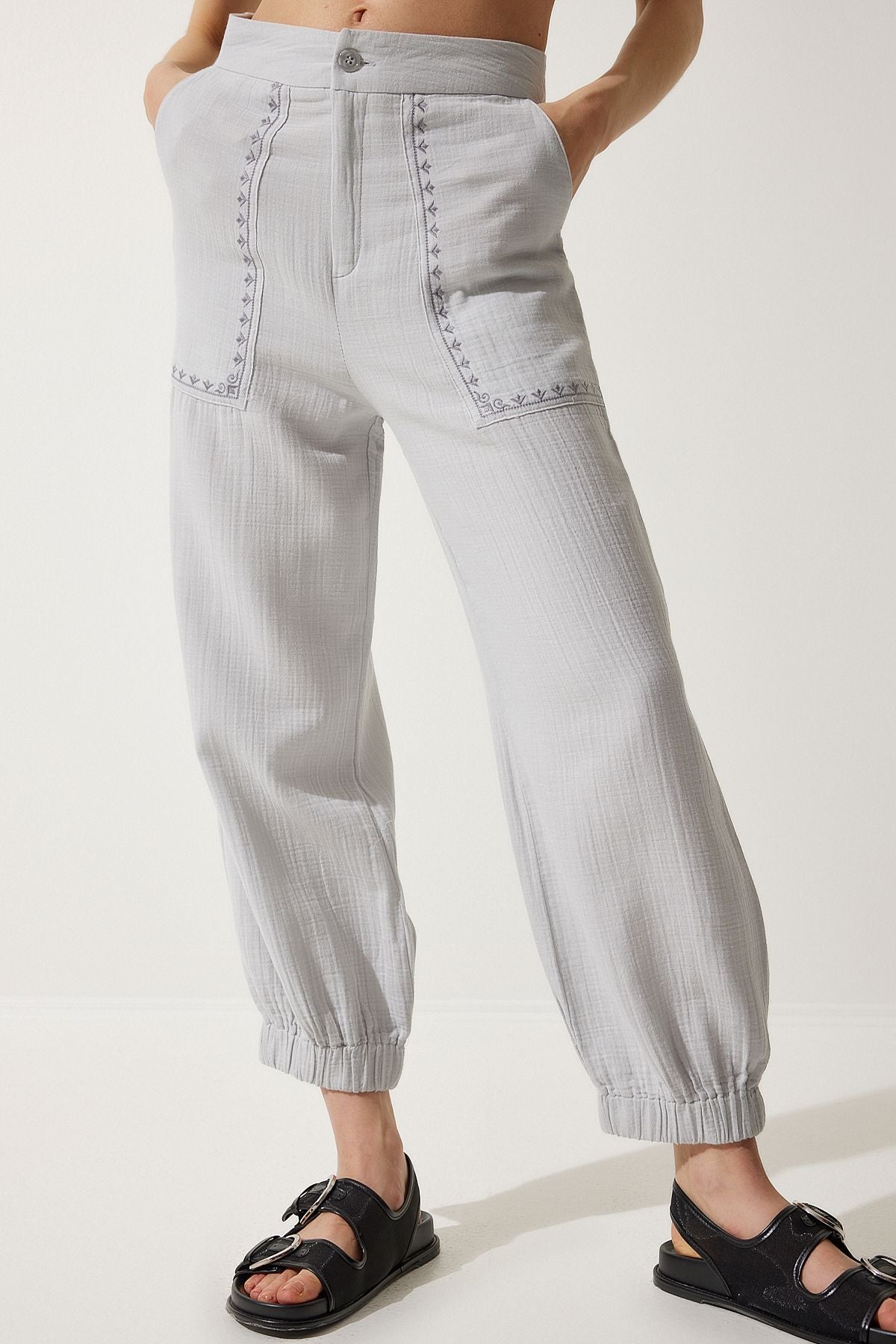 Women's Gray Embroidery Detailed Müslin Pants SF00019