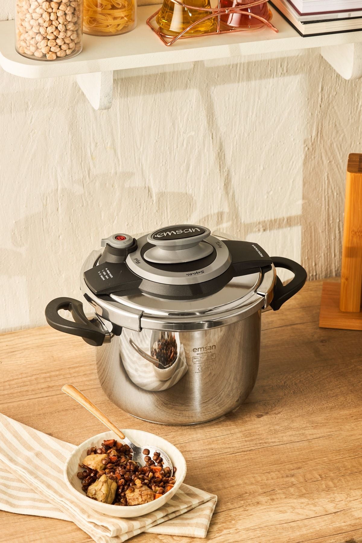 Montana black gray pressure cooker 6 liters