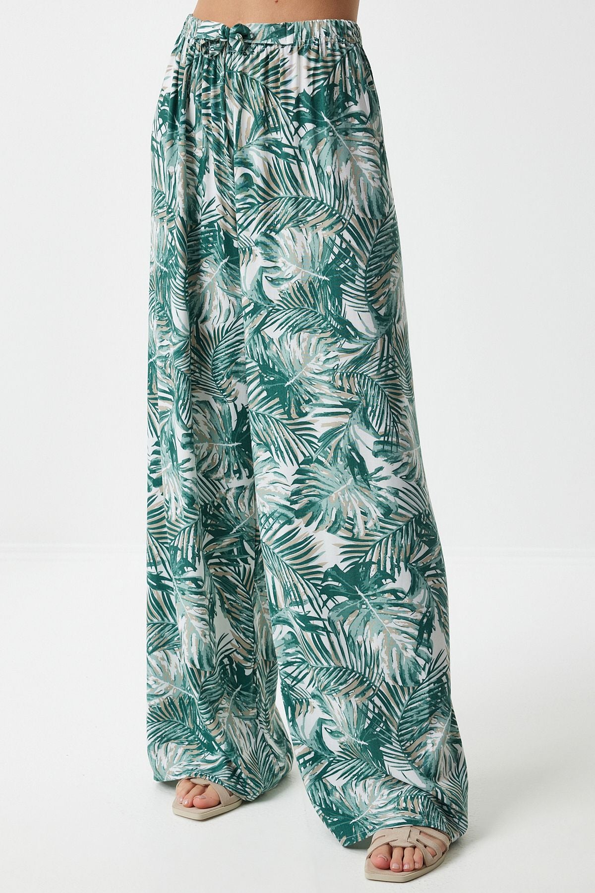 Women's Cagla Green Patterned Viscose Palazzo Pants EN00606