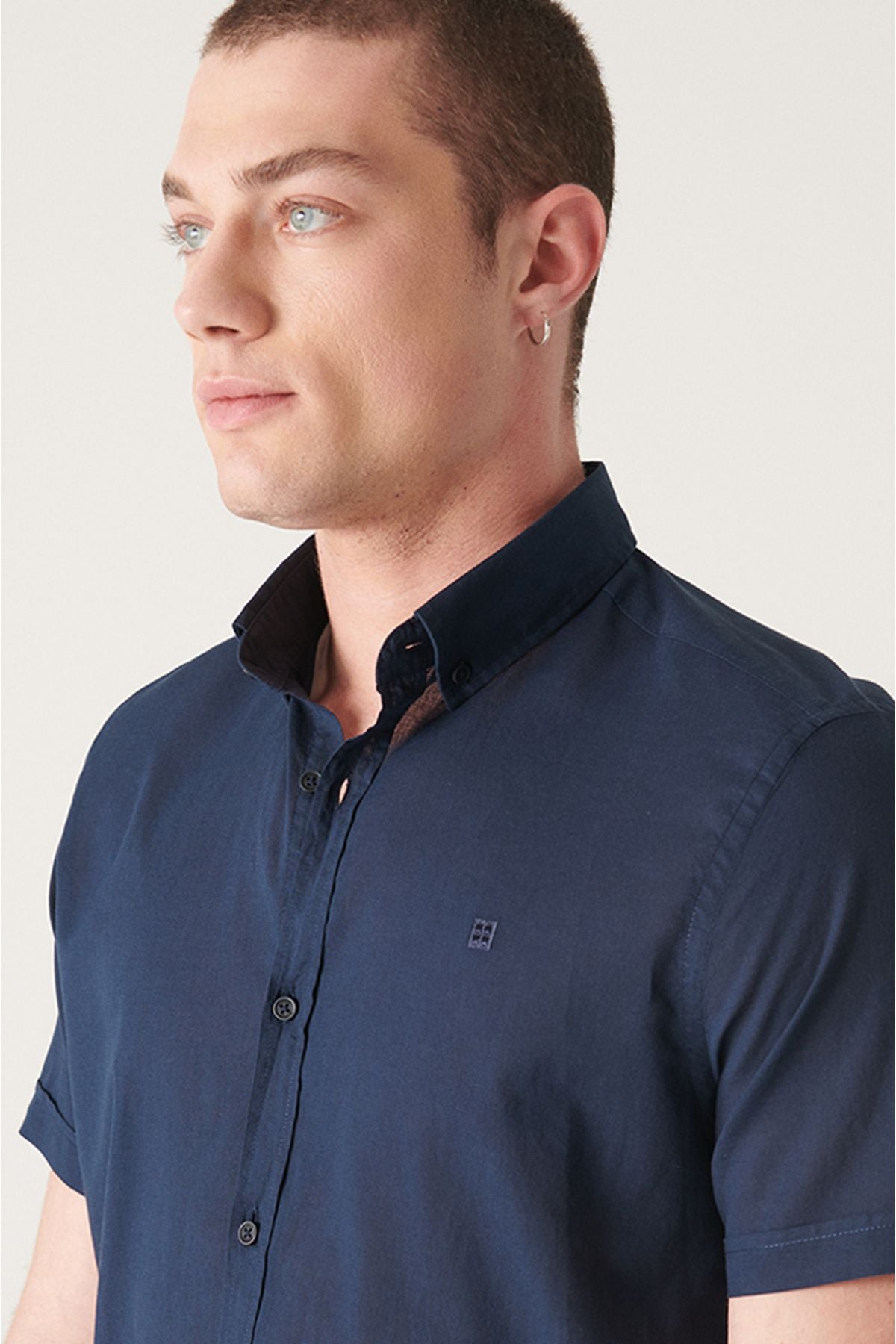 Men's Navy Blue Button Neck 100 %Cotton Futter Short Sleeve Regular Fit Shirt E002210