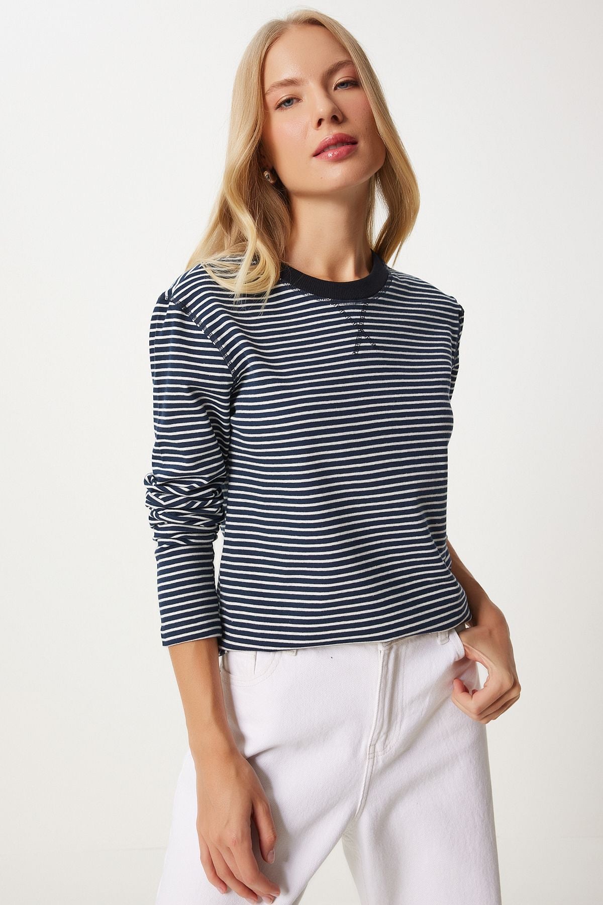 Woman Navy blue striped cotton basic knitted blouse NJ00156
