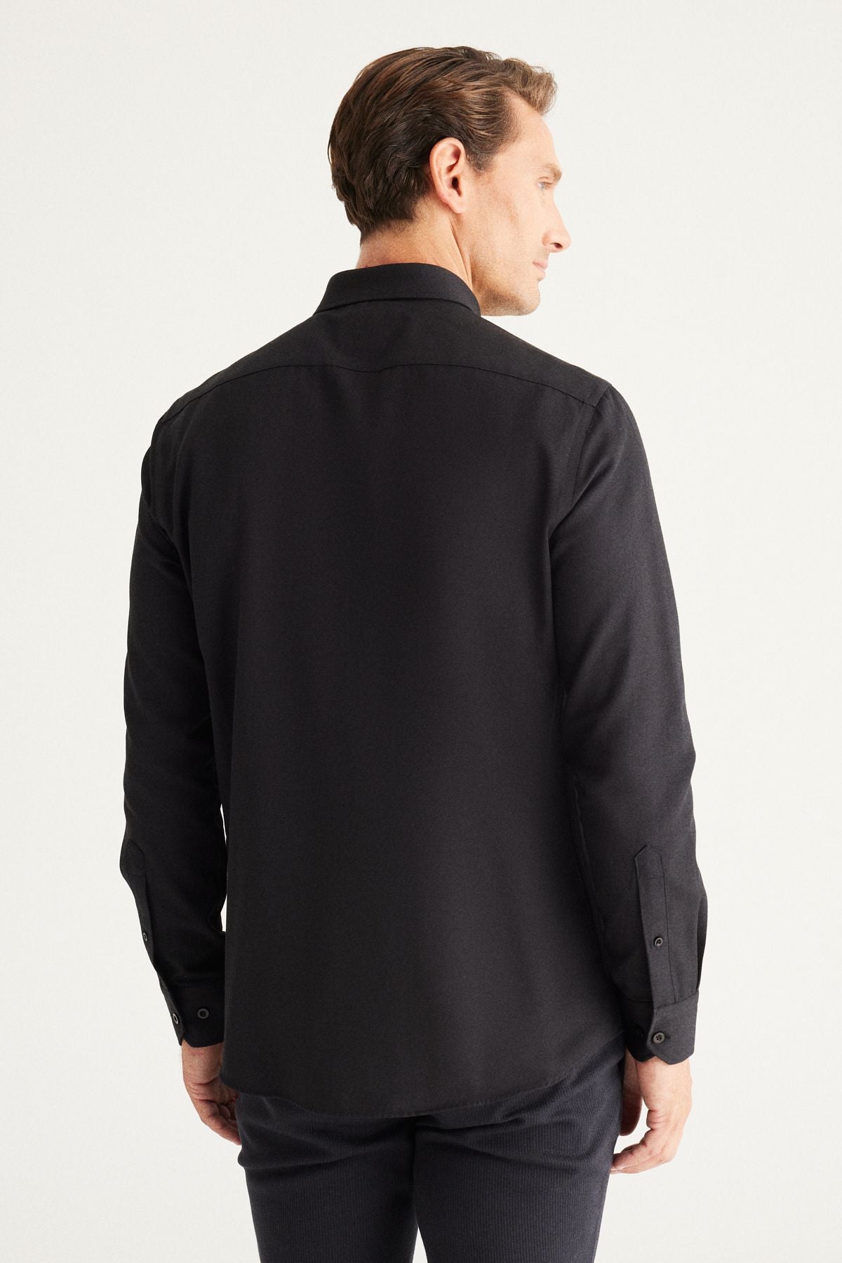 Men's Oxford Black button collar easy to ironed cotton slim fit narrow cut shirt