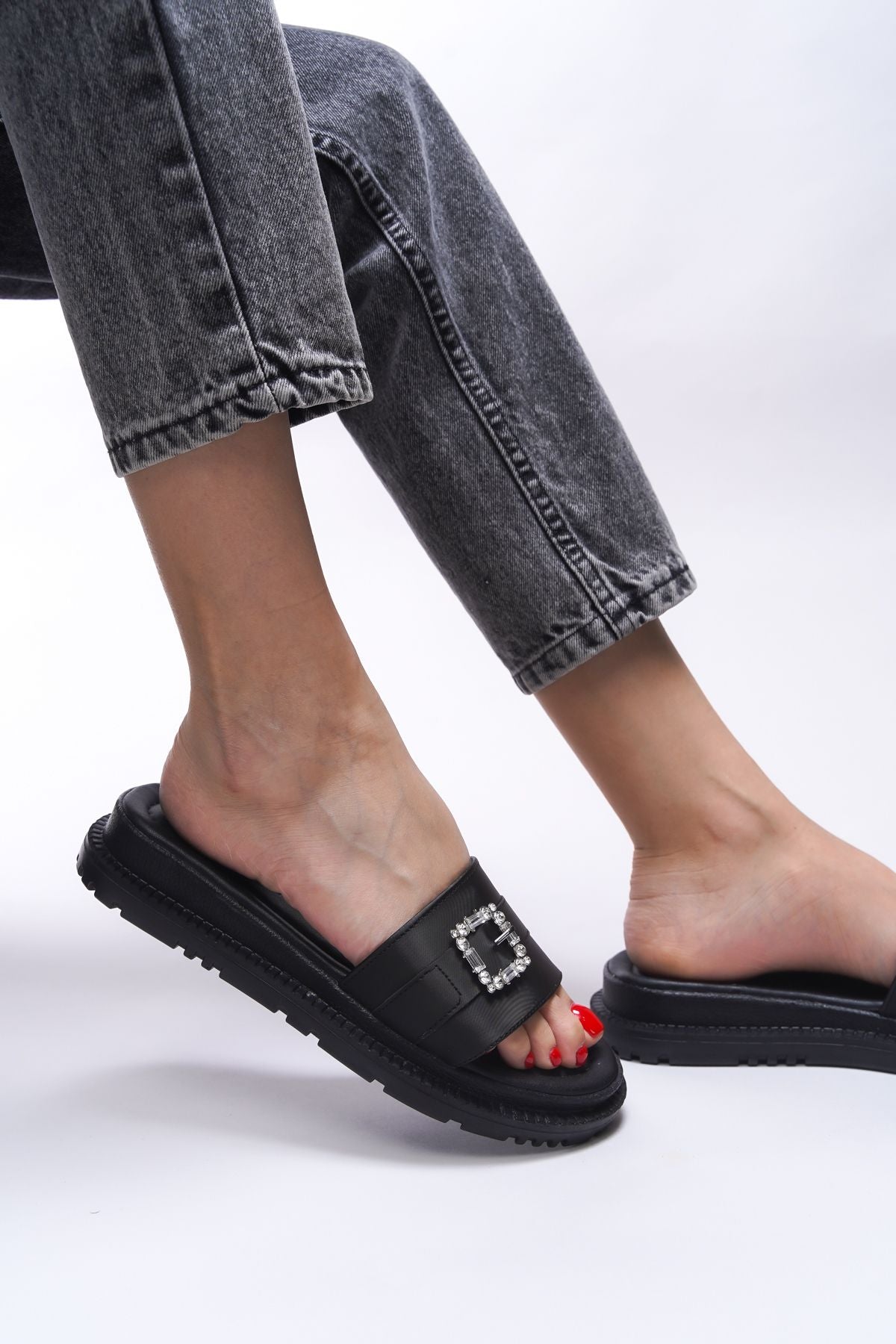 Johkilia Woman Slippers 0012603 Black Satin