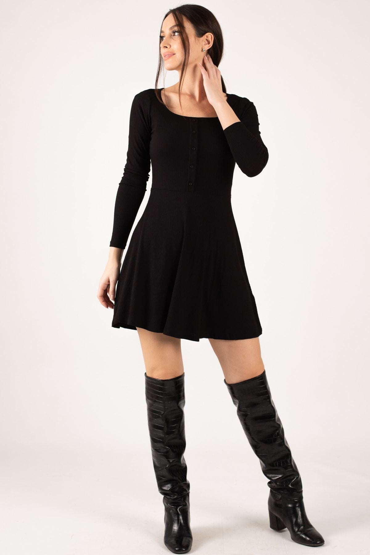 Female black front buttoned wickful closte dress ARM-21K042015