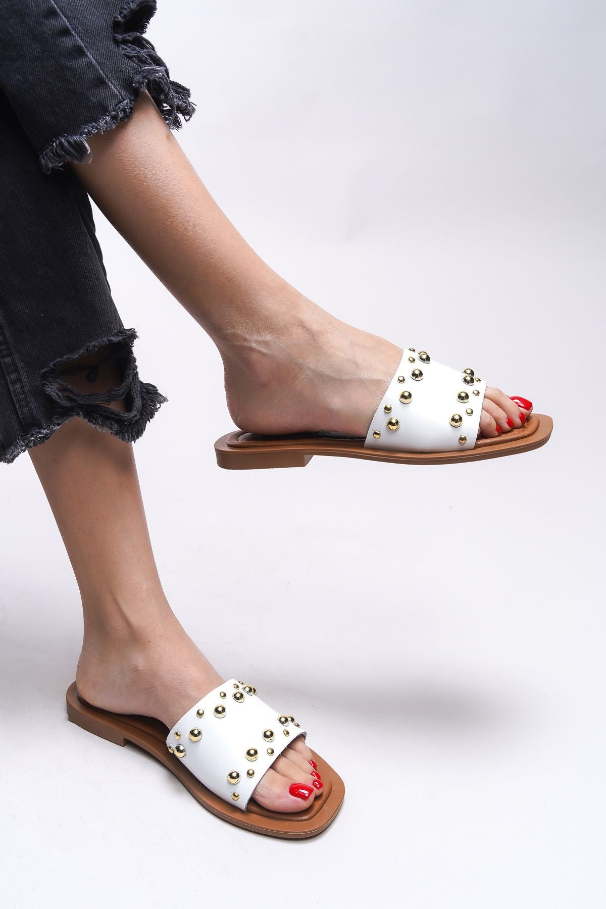 Liblaema Woman Genuine Leather Slippers 00120766 White