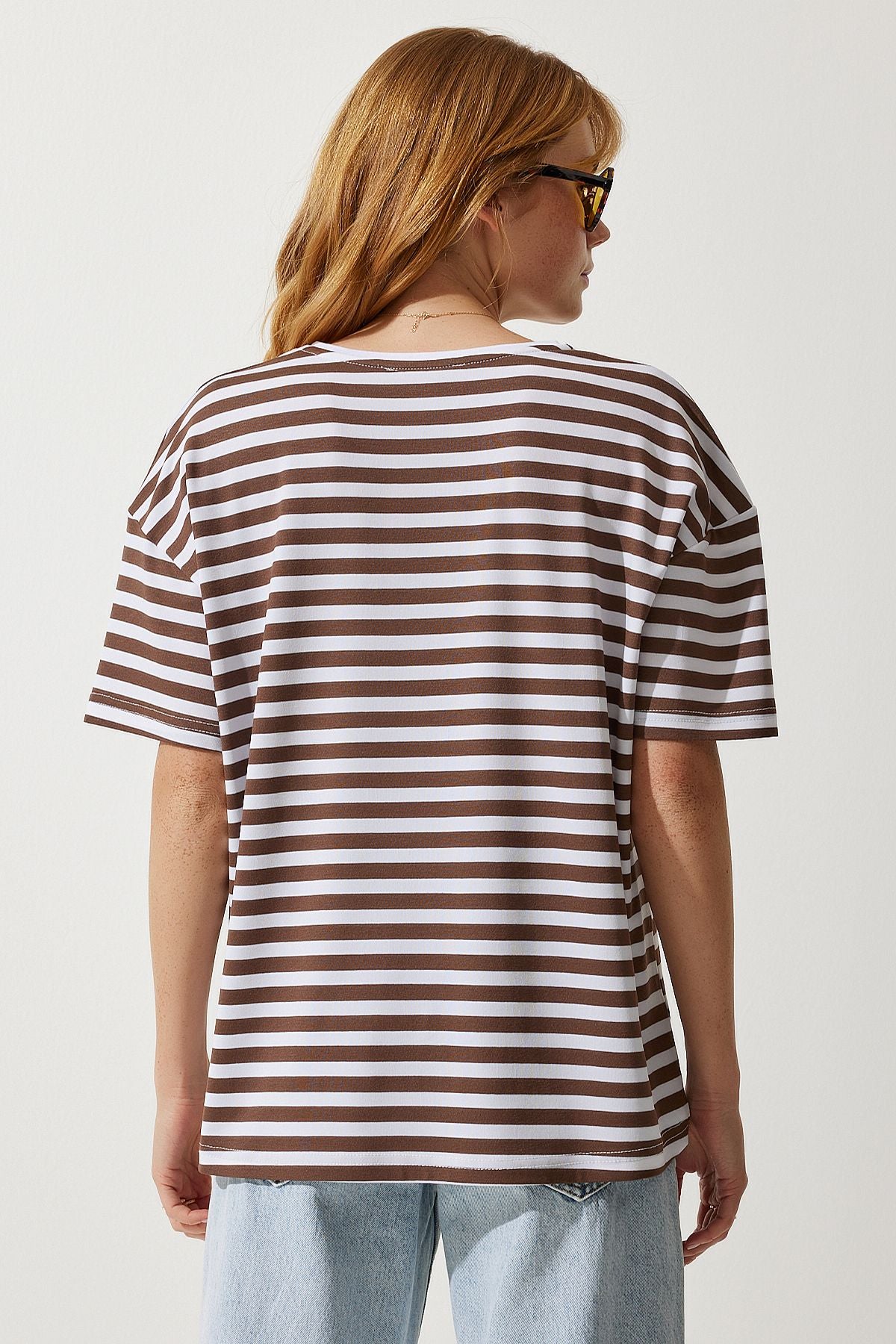 Woman Brown Bicycle Collar Striped Oversize knitting T-shirt EN00609