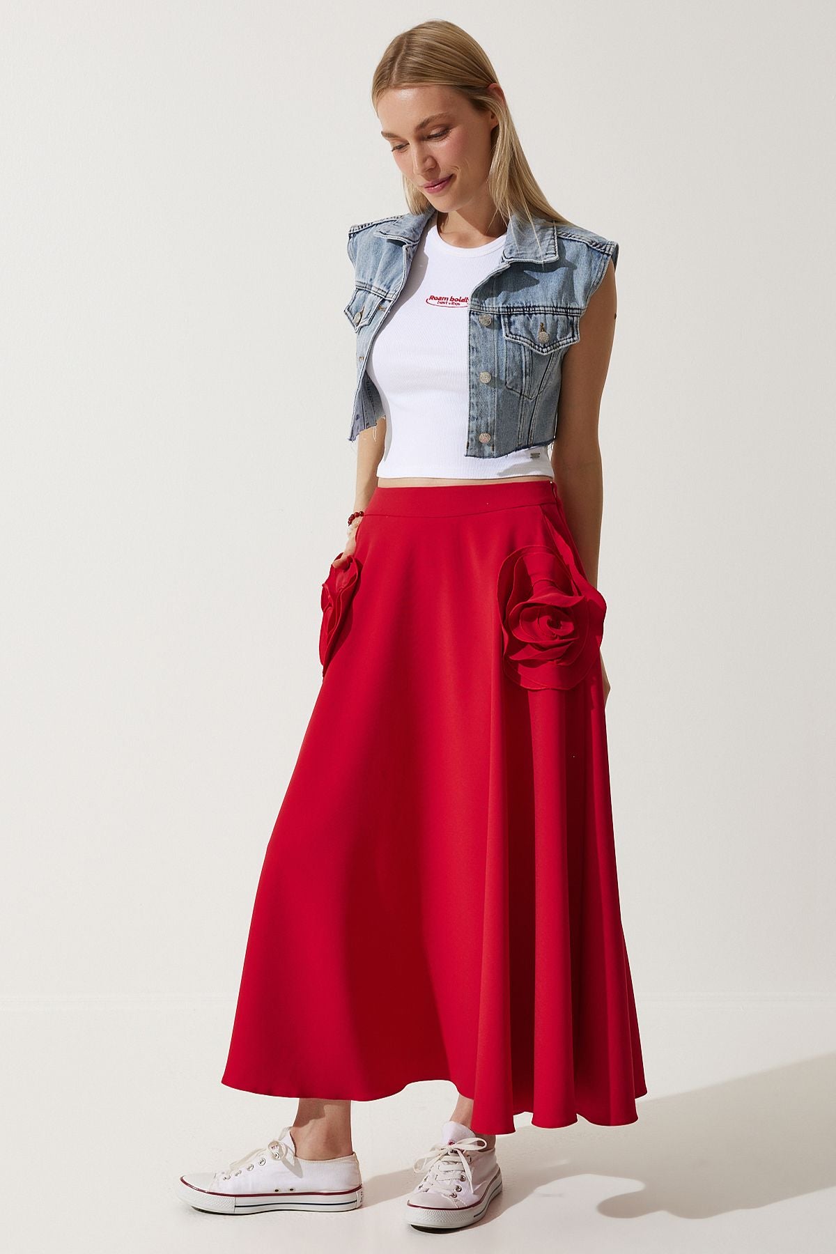 Female Red Rose Accessory Design Premium Midi Skirt FK00007
