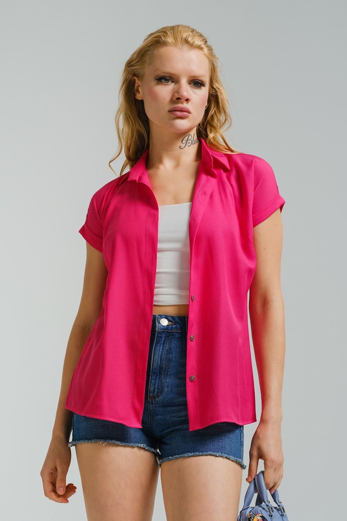 Women's Fuchsia Short Sleeve Shirt ARM-19Y001065