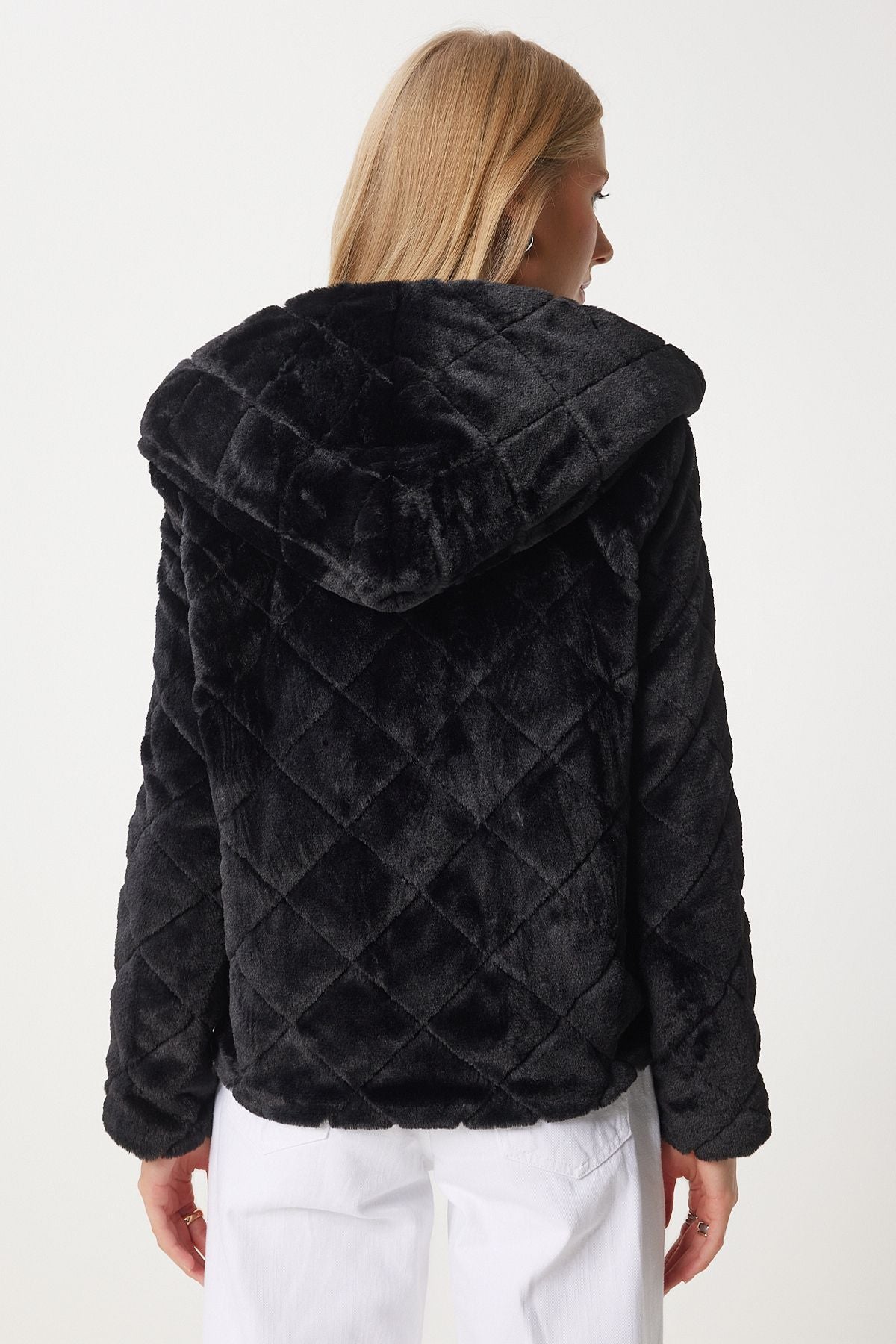 WOMEN BLACK HAPPED HAPPENED COLLAR RV00200