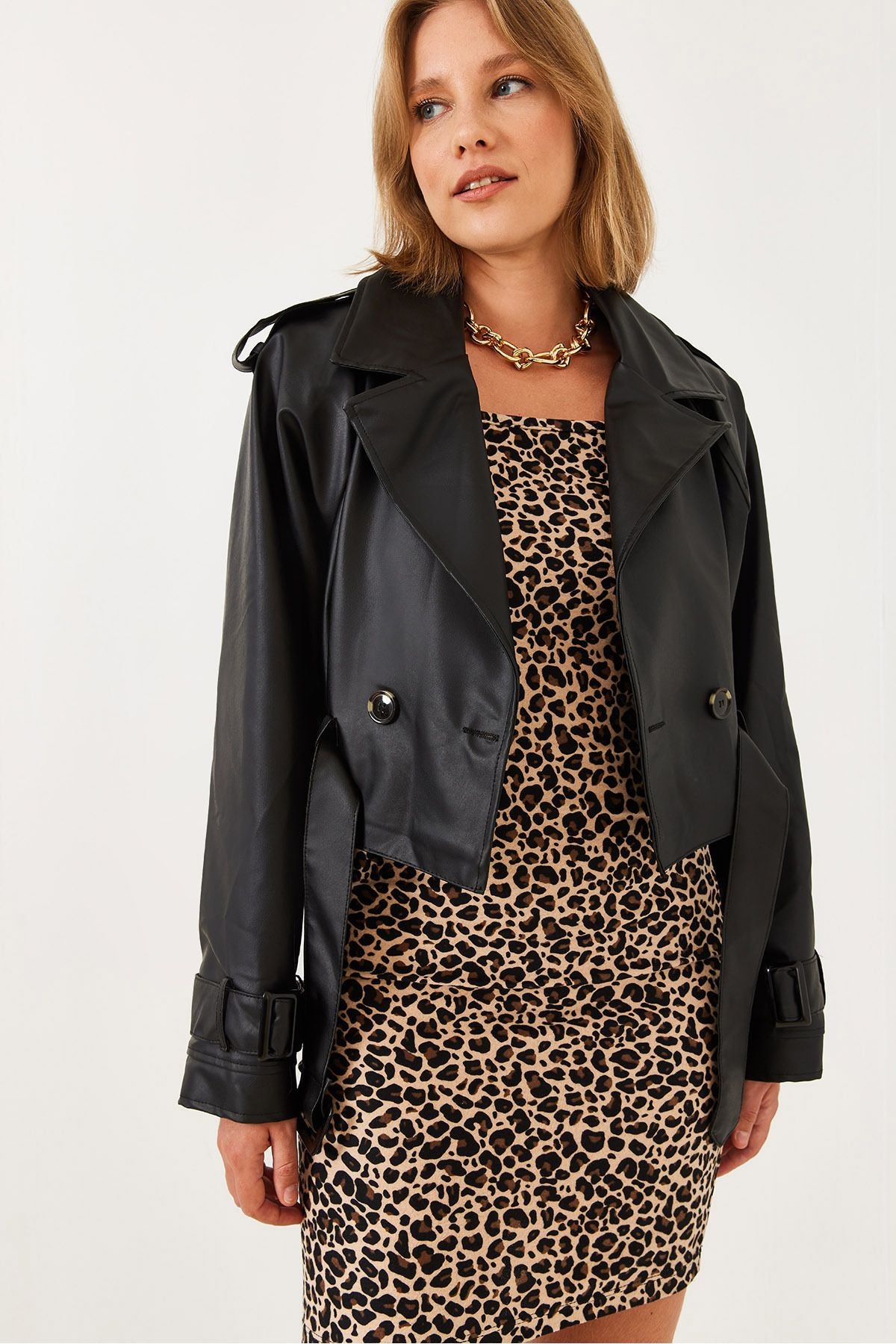Women's Arm Belt Detail Short Leather Trench Coat 2386 60251852