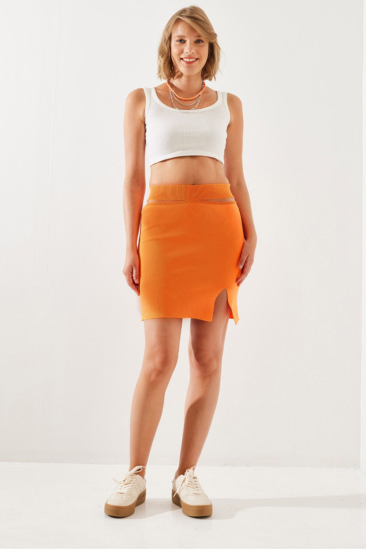 Woman Waist Detail Slip Skirt 20223054