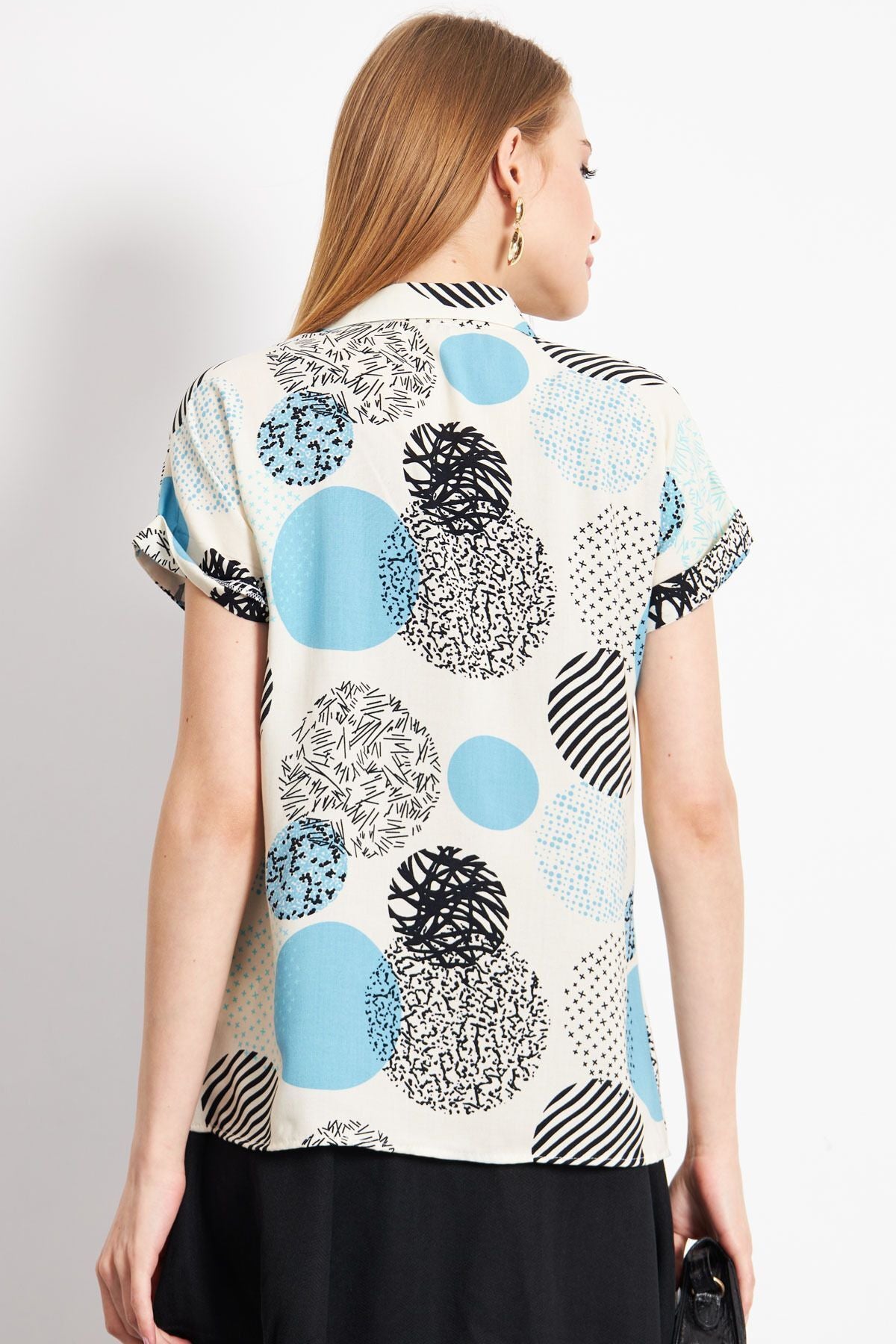 Female turquoise patterned short arm shirt ARM-221052