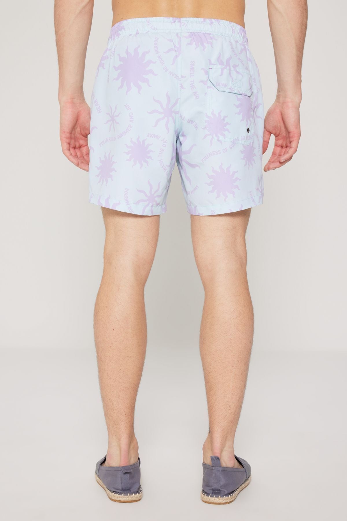 Normal cutting pocket quickly dry patterned swimsuit sea shorts purple